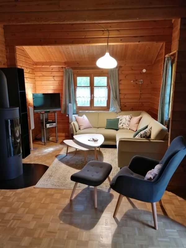 Three-Bedroom House 3 photo 1