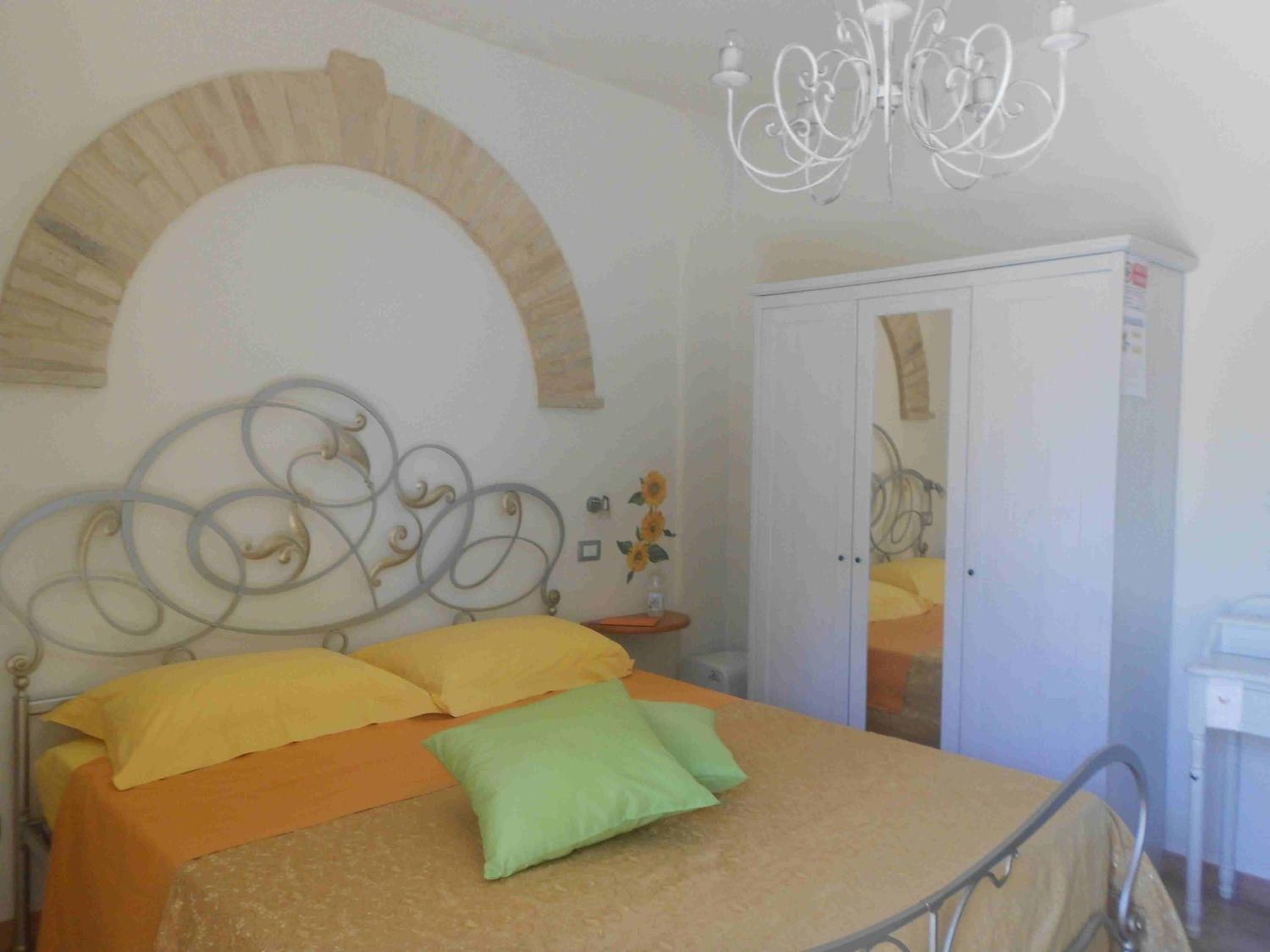 One-Bedroom Apartment with Garden View photo 1