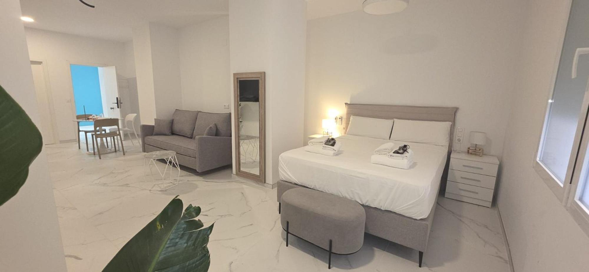 Deluxe One-Bedroom Apartment with City View