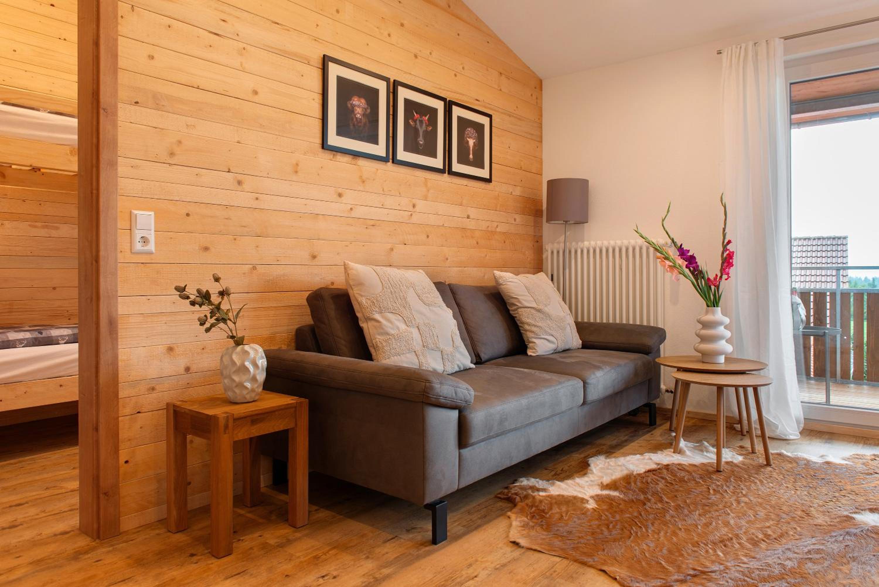 Two-Bedroom Deluxe Apartment with Garden View photo 1