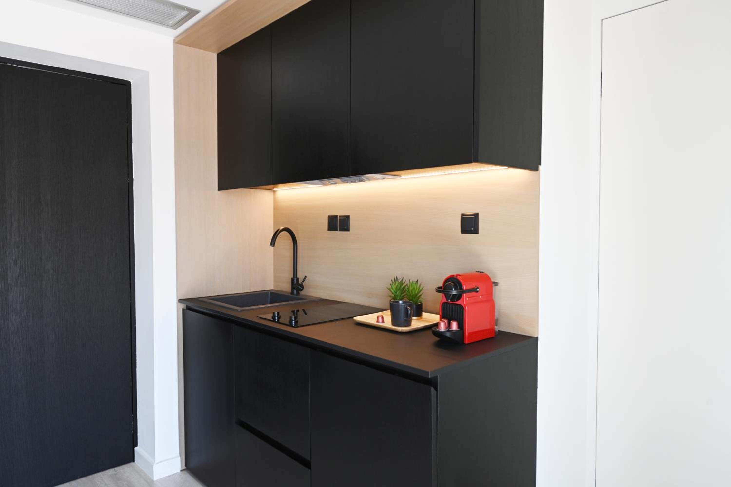 Superior Double or Twin Room - Photo 15
