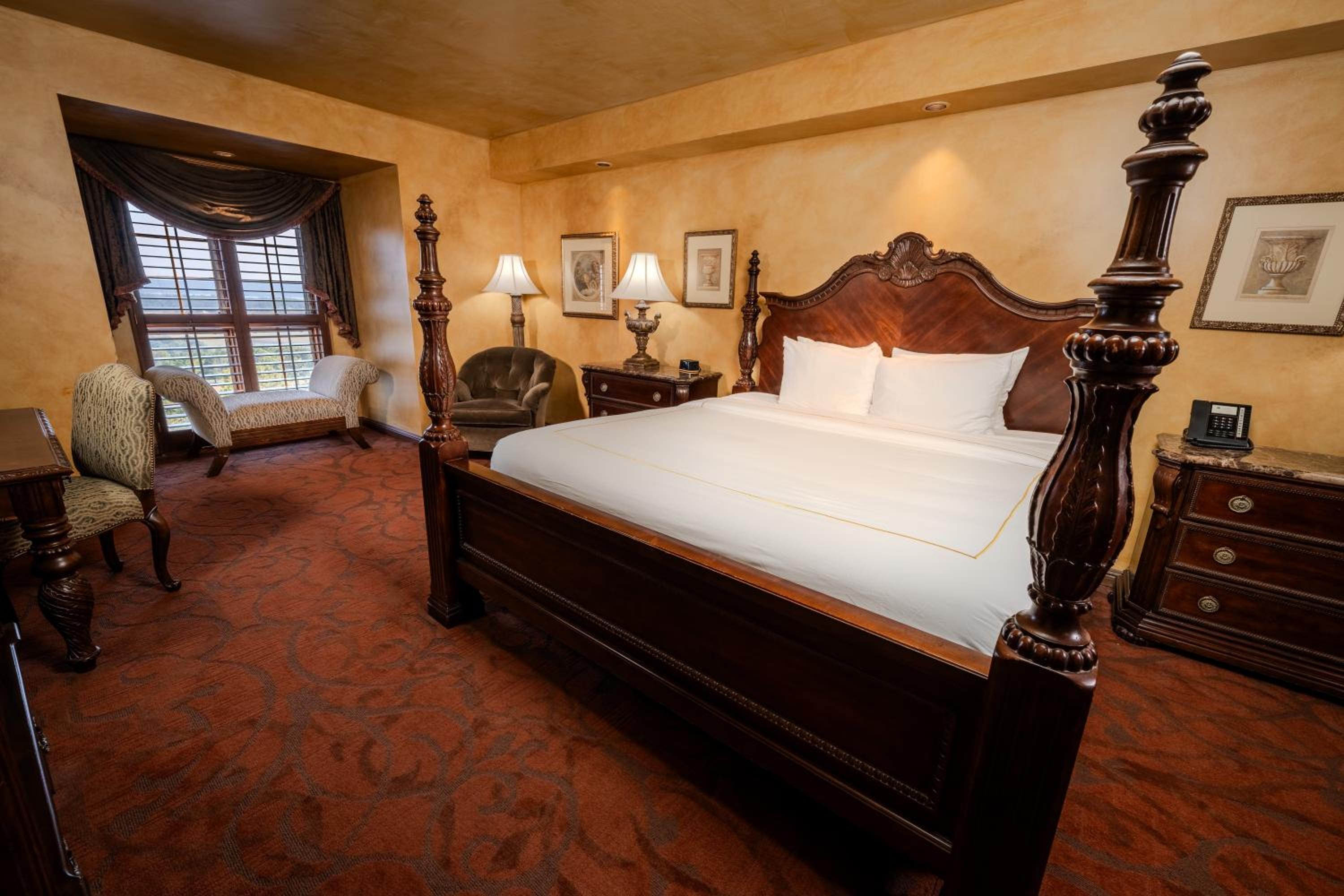 Suite with Balcony