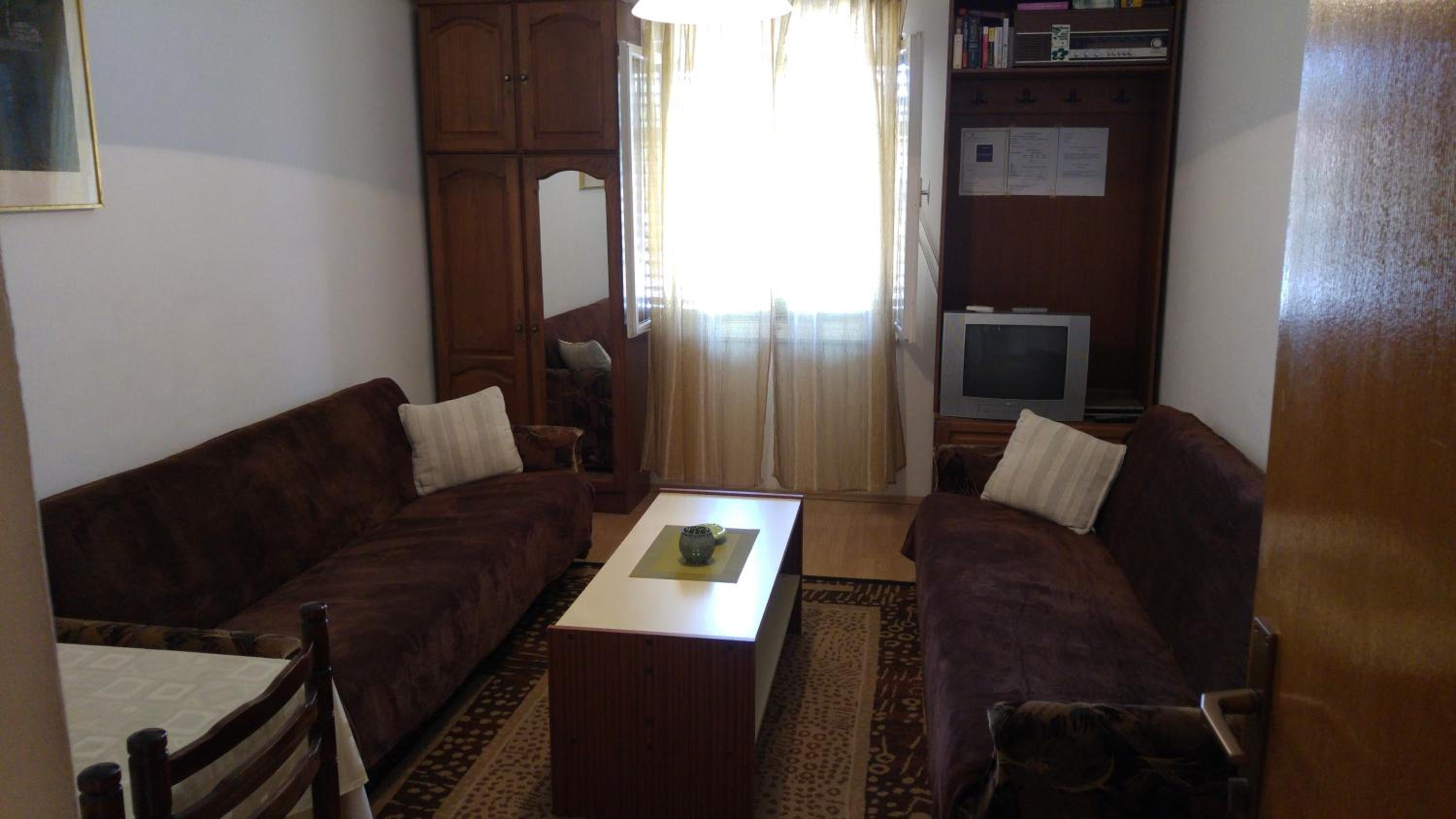 Two-Bedroom Apartment - Photo 5