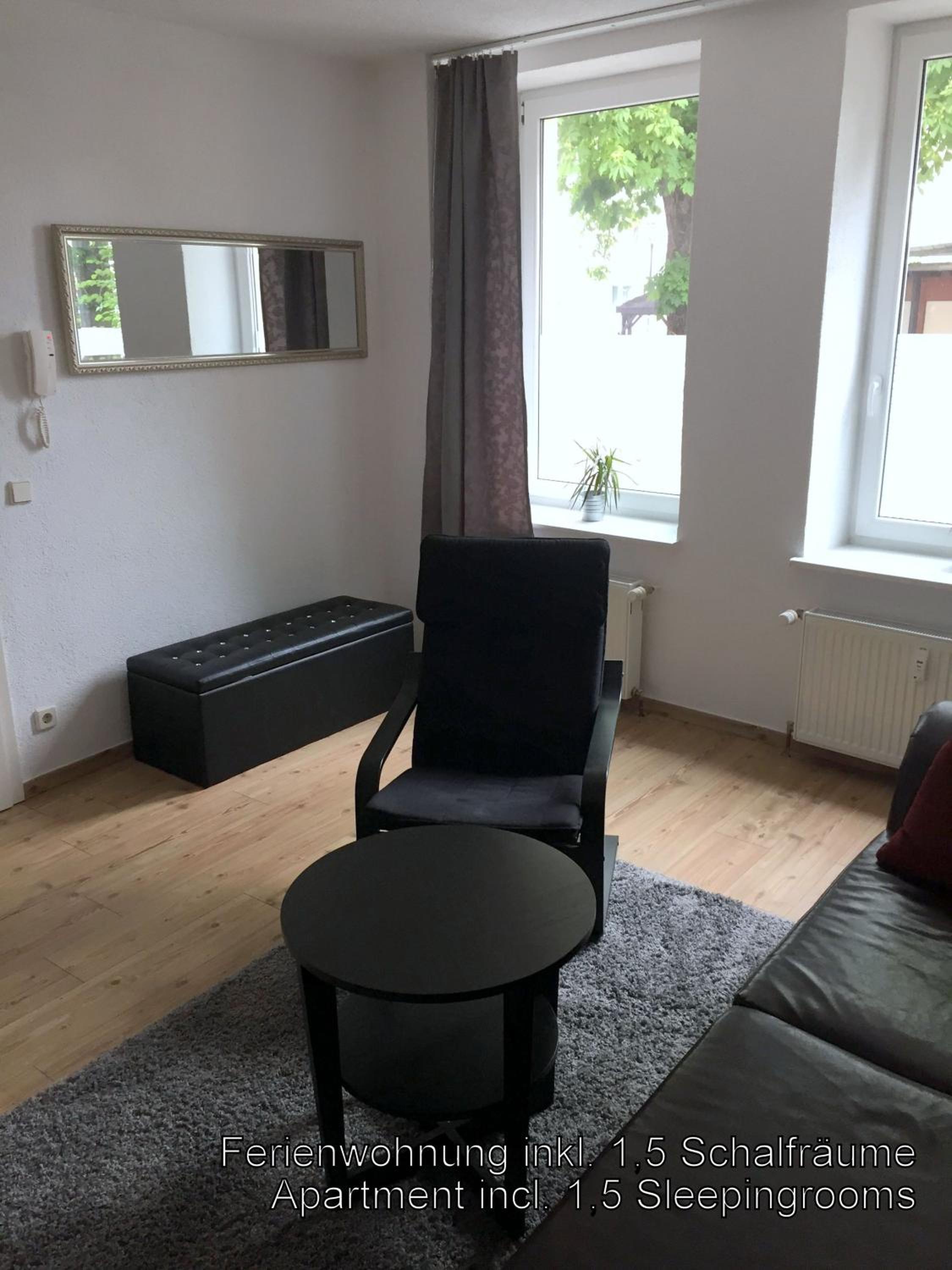 One-Bedroom Apartment - Annex photo 3