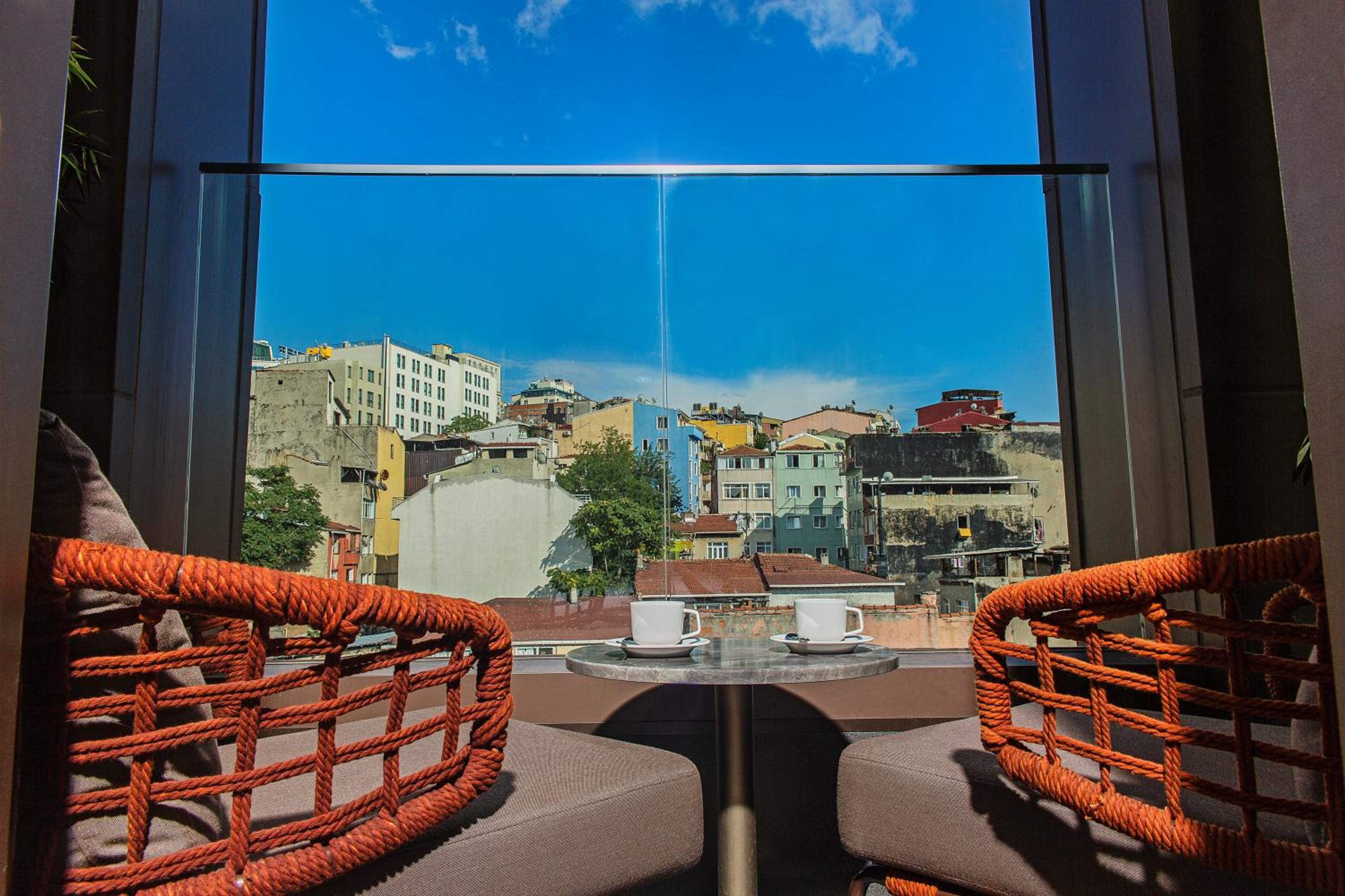 Superior Double with Balcony  photo 2