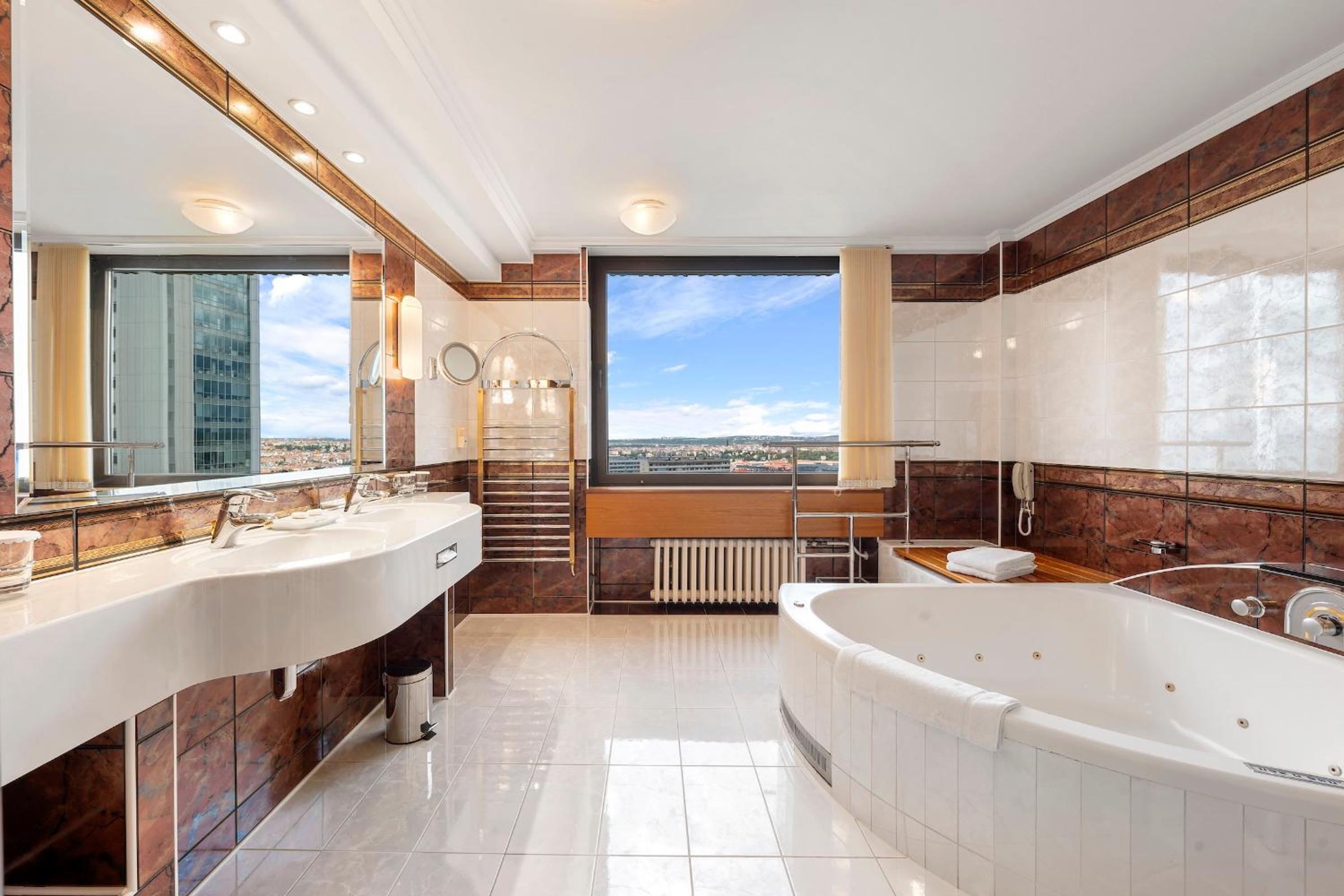 Panorama Suite