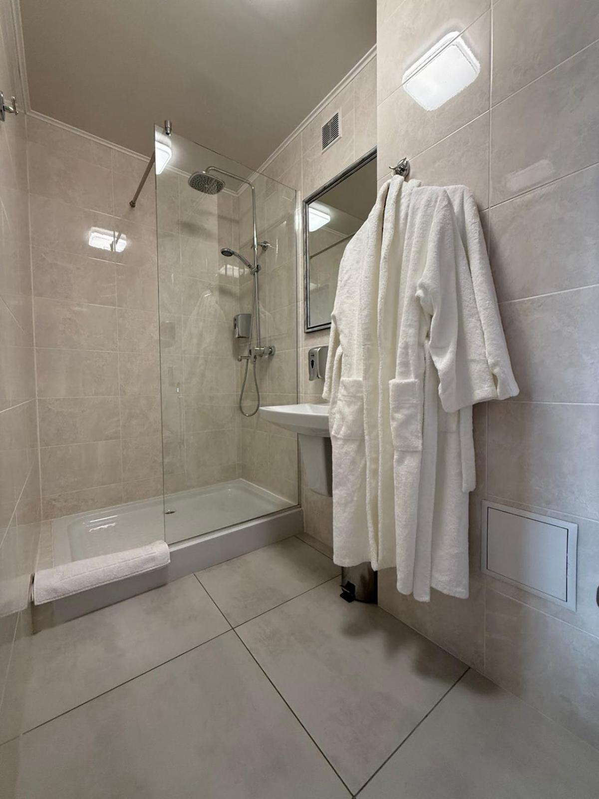 Standard Double Suite photo 1