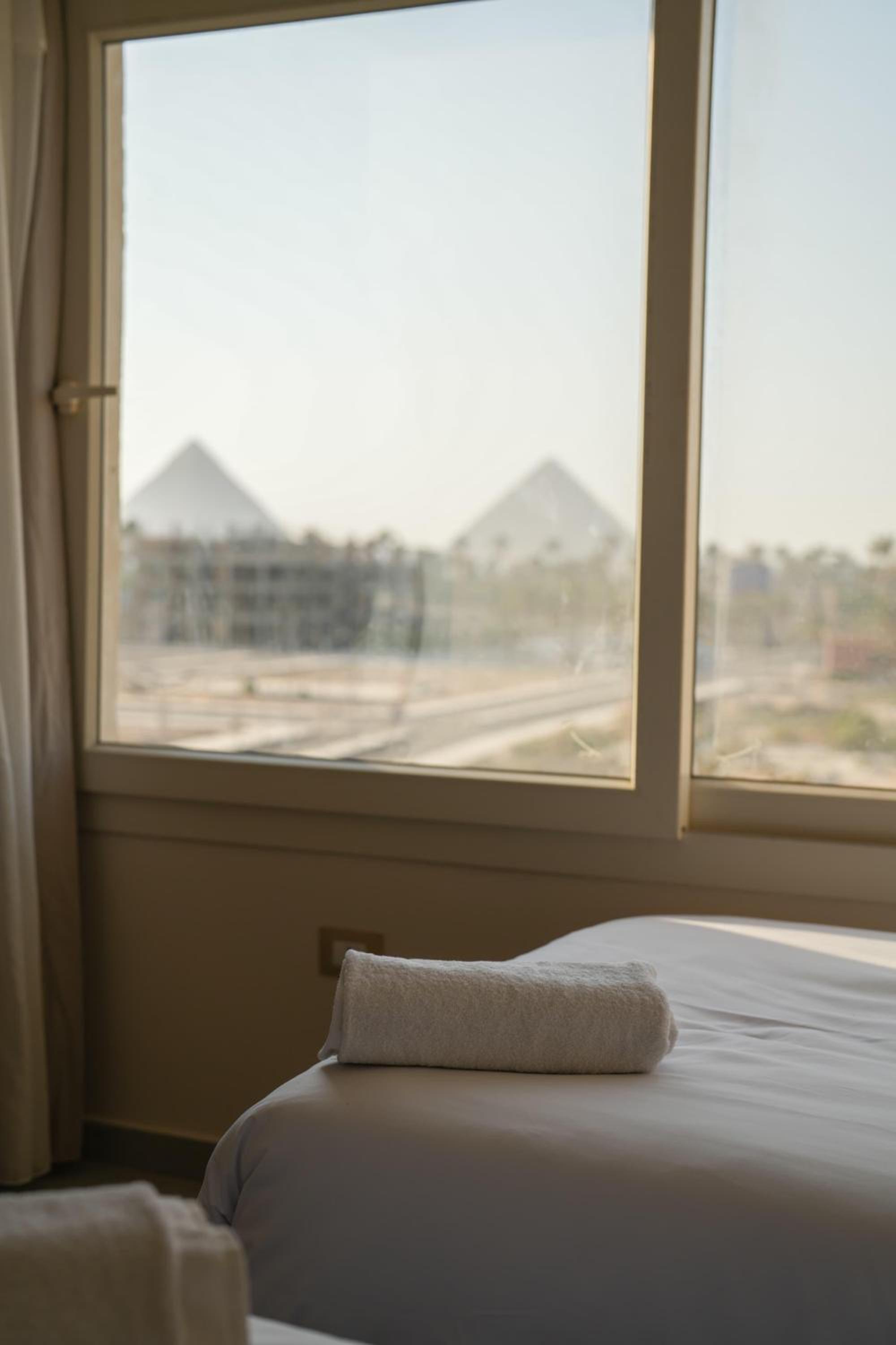Triple Room with Pyramids View