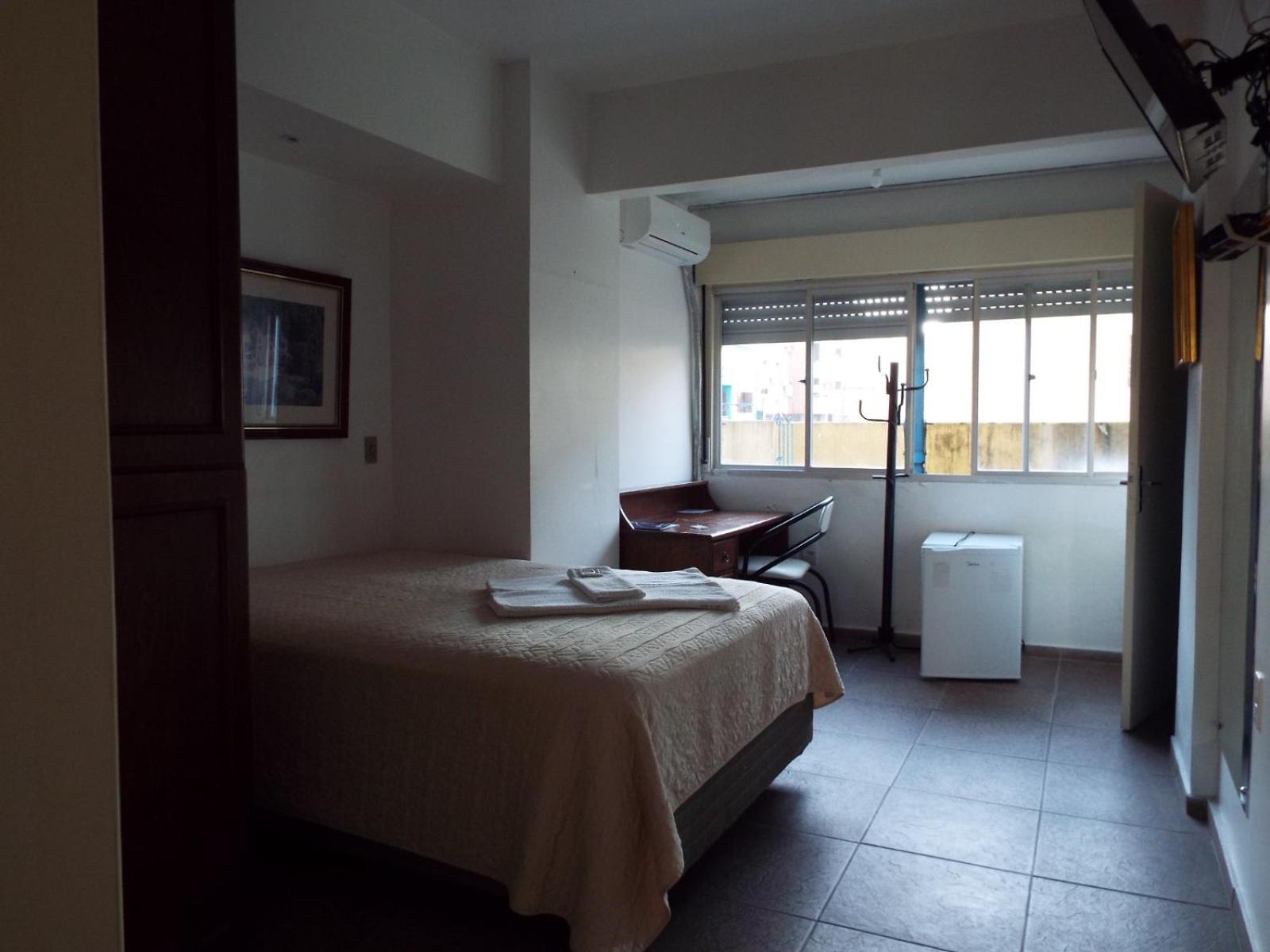 Budget Double Room photo 2