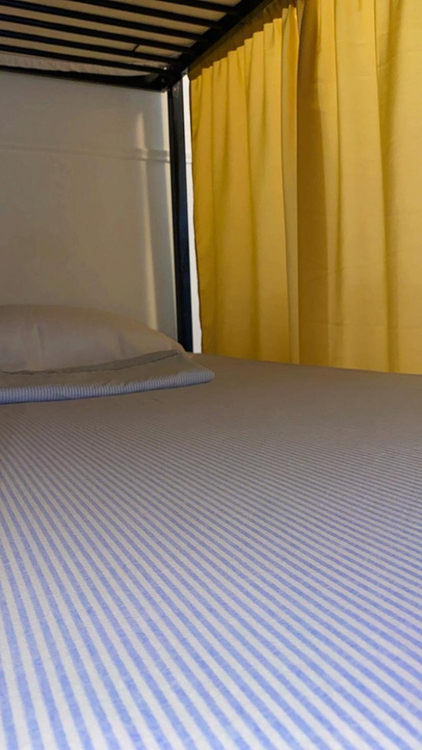 Single Bed in Mixed Dormitory Room