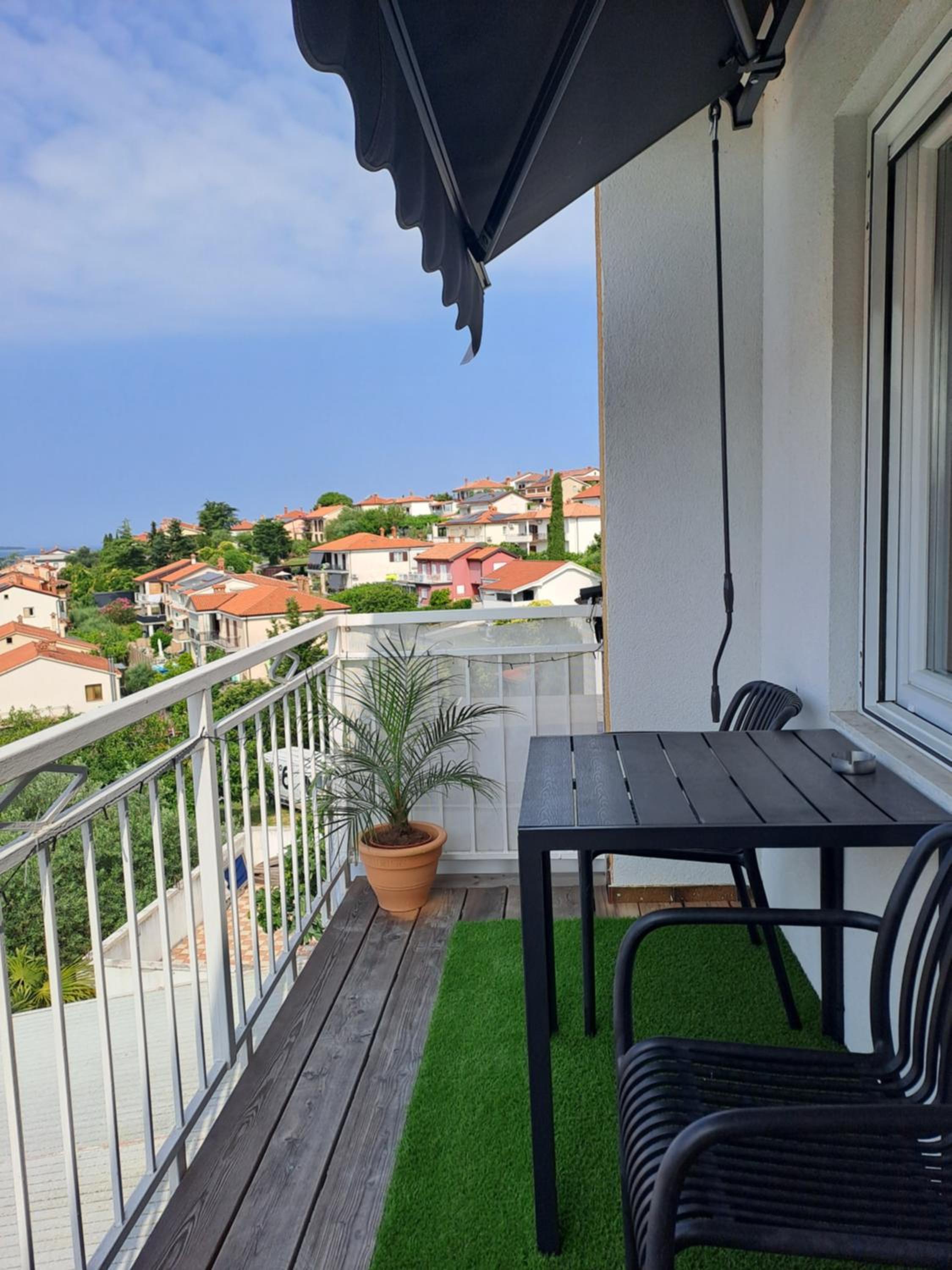 Apartment with Sea View