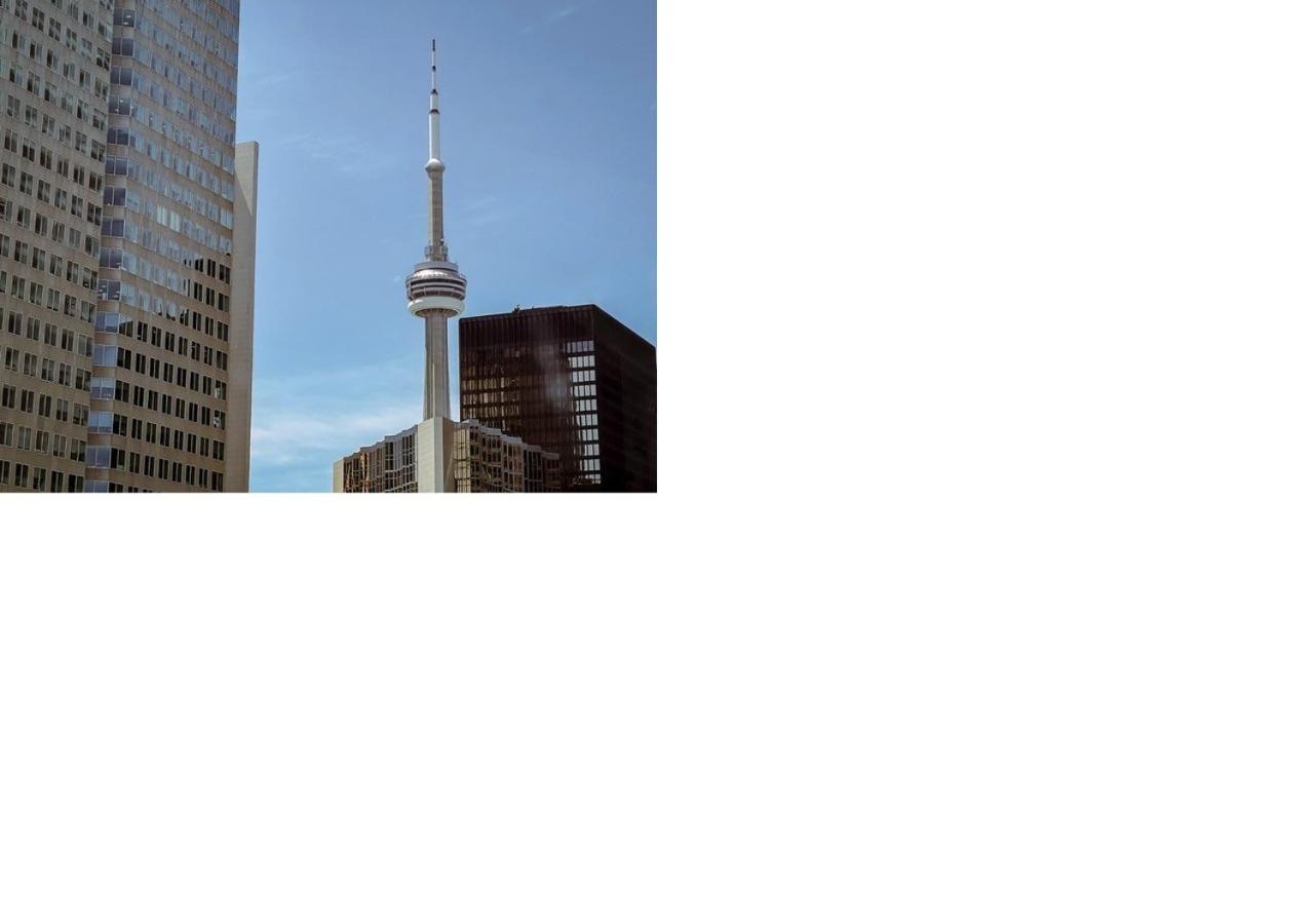 Junior Suite - CN Tower View - Photo 8