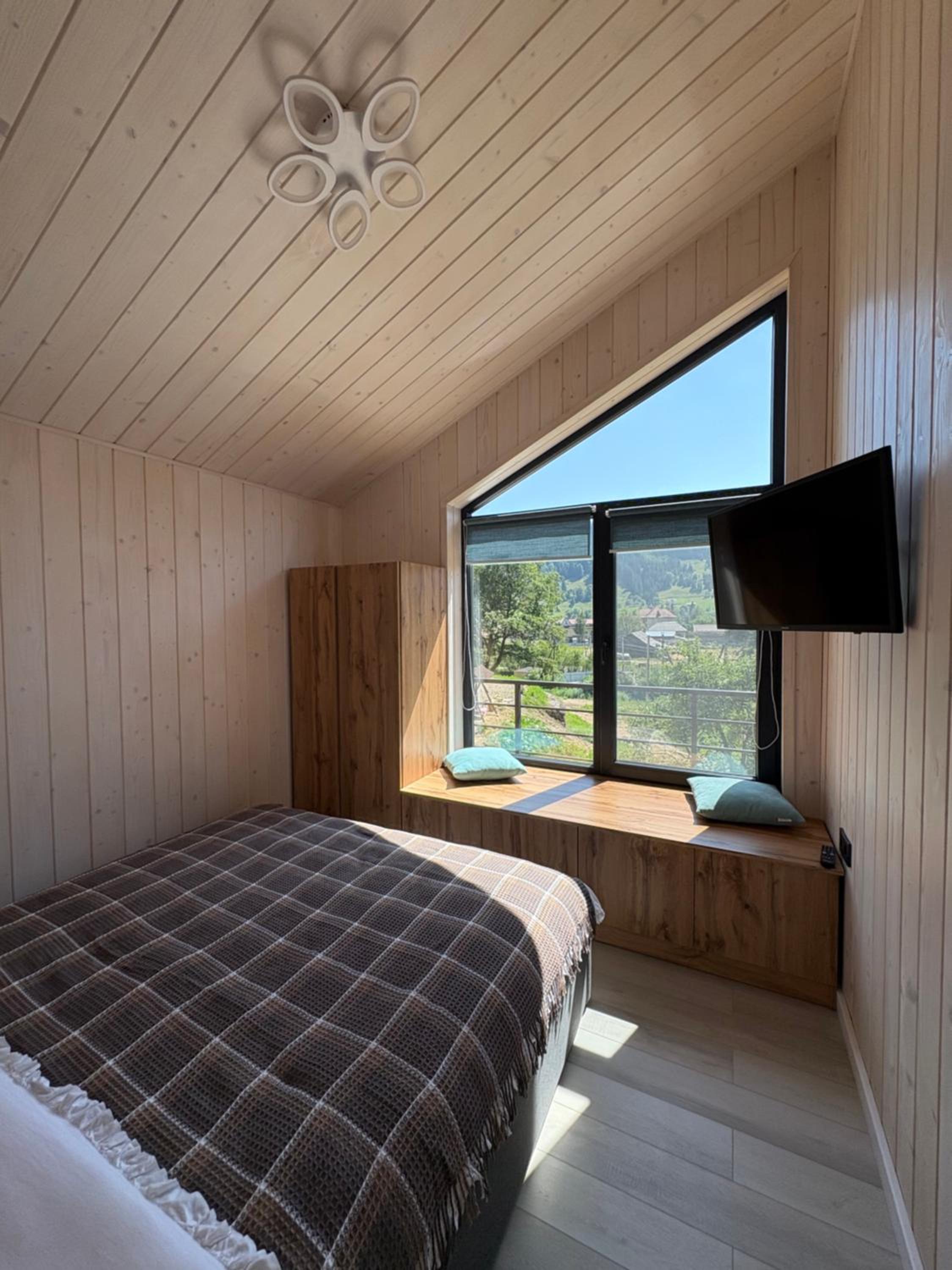 One-Bedroom House