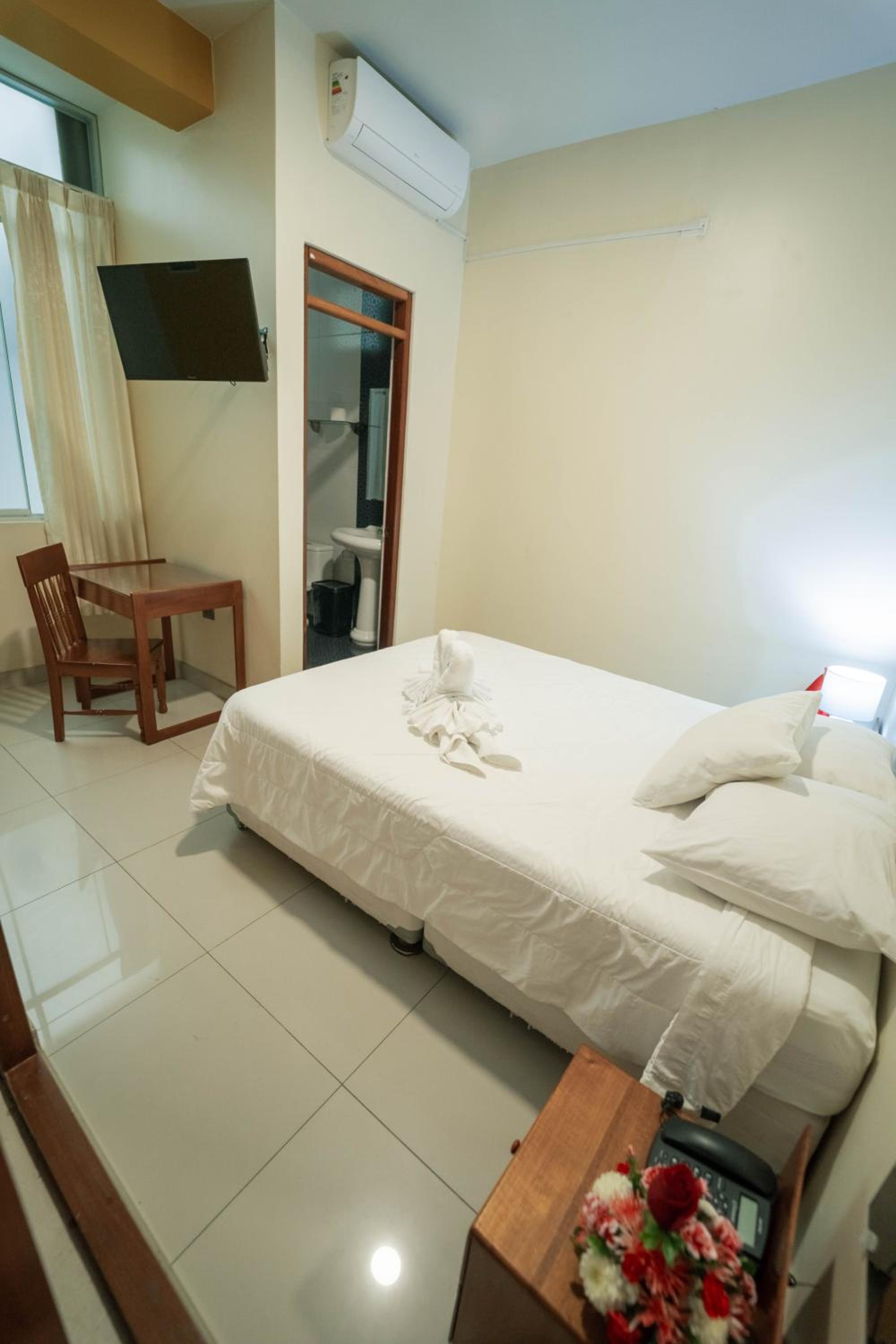 Standard Double Room photo 3