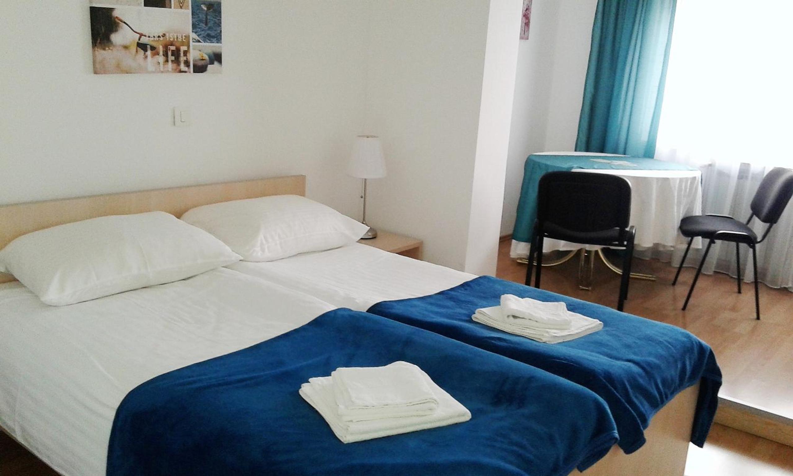Standard Twin Room photo 1