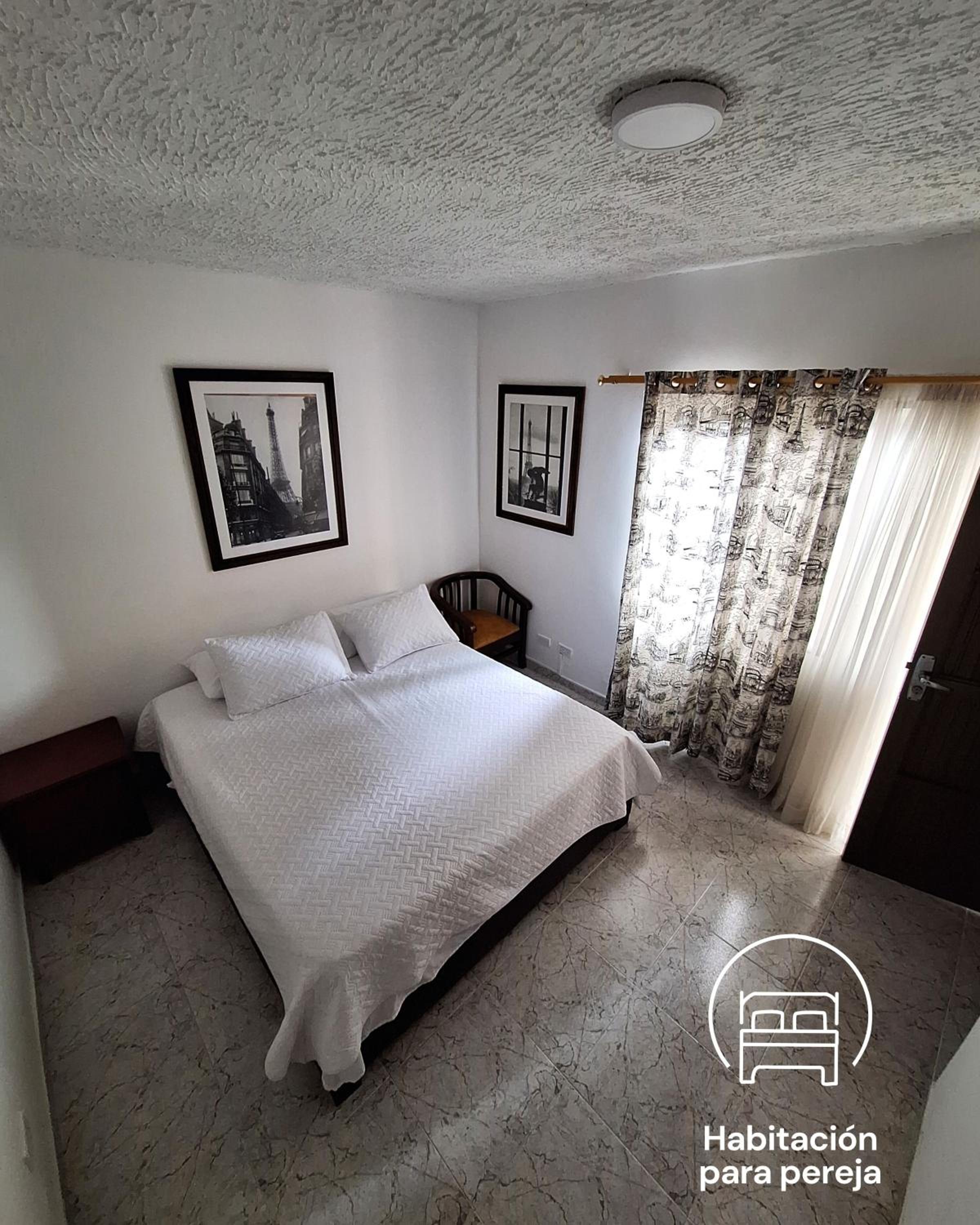 Deluxe Double Room with Shower