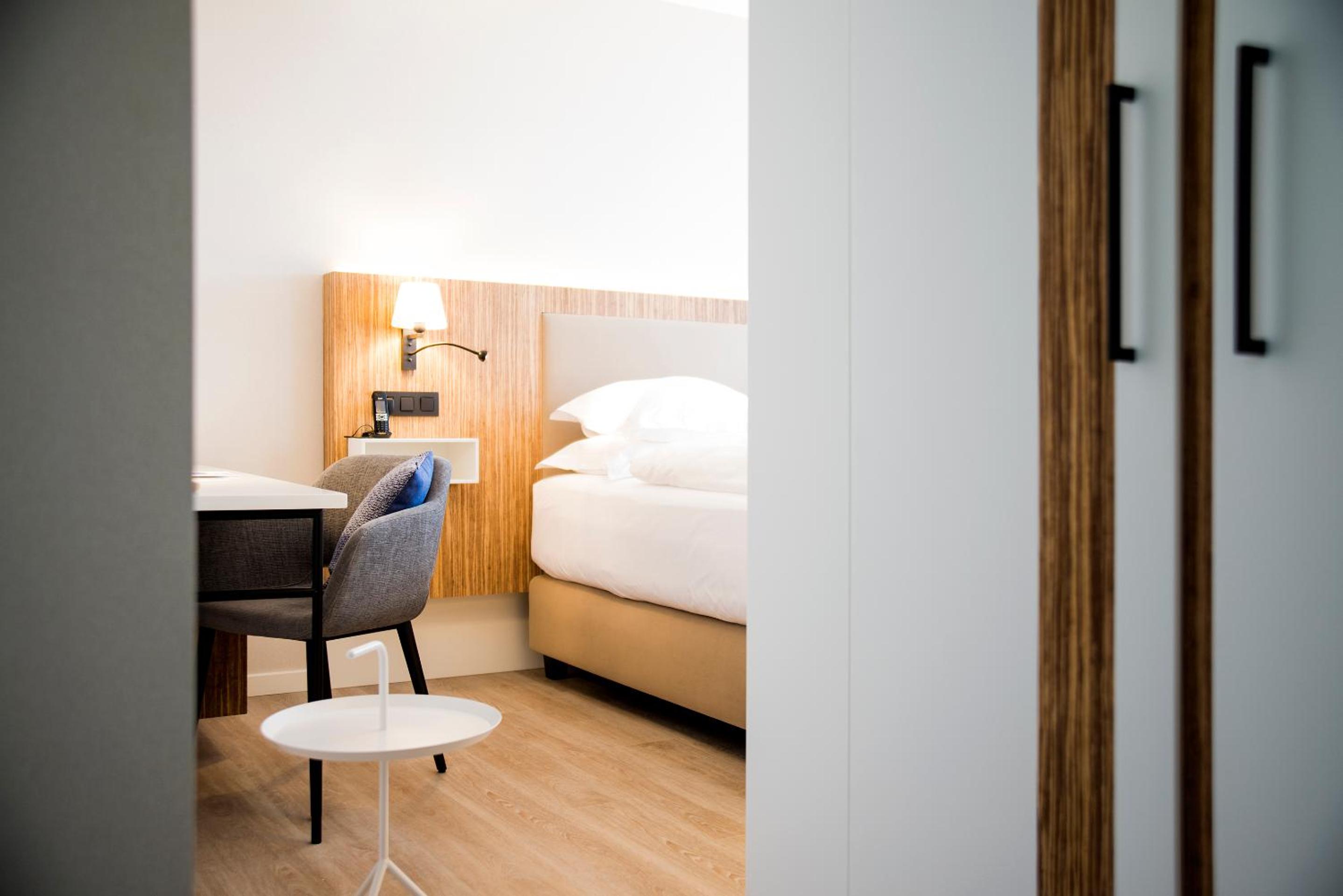 Deluxe Double Room photo 3