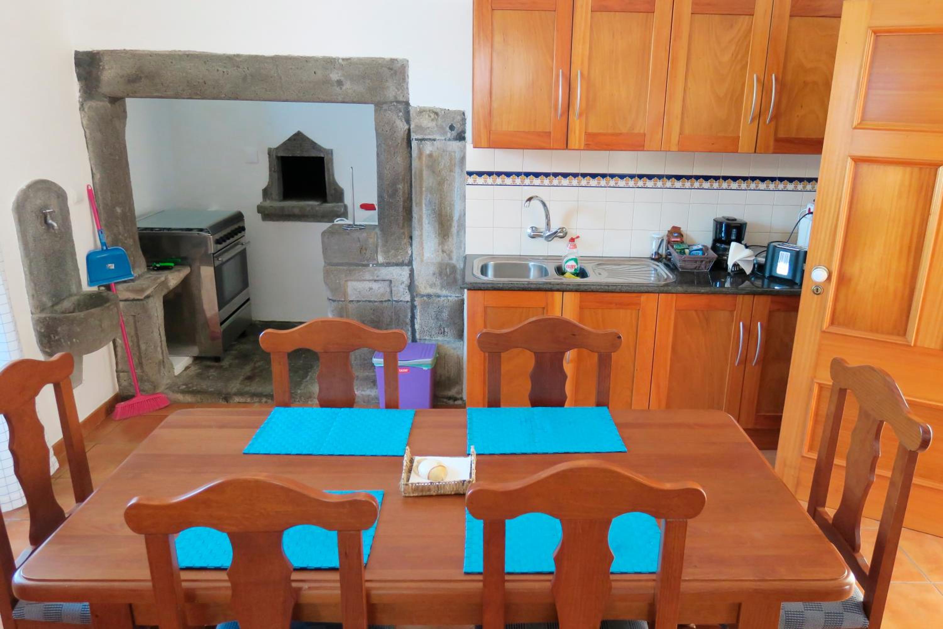 Double Room - Photo 10
