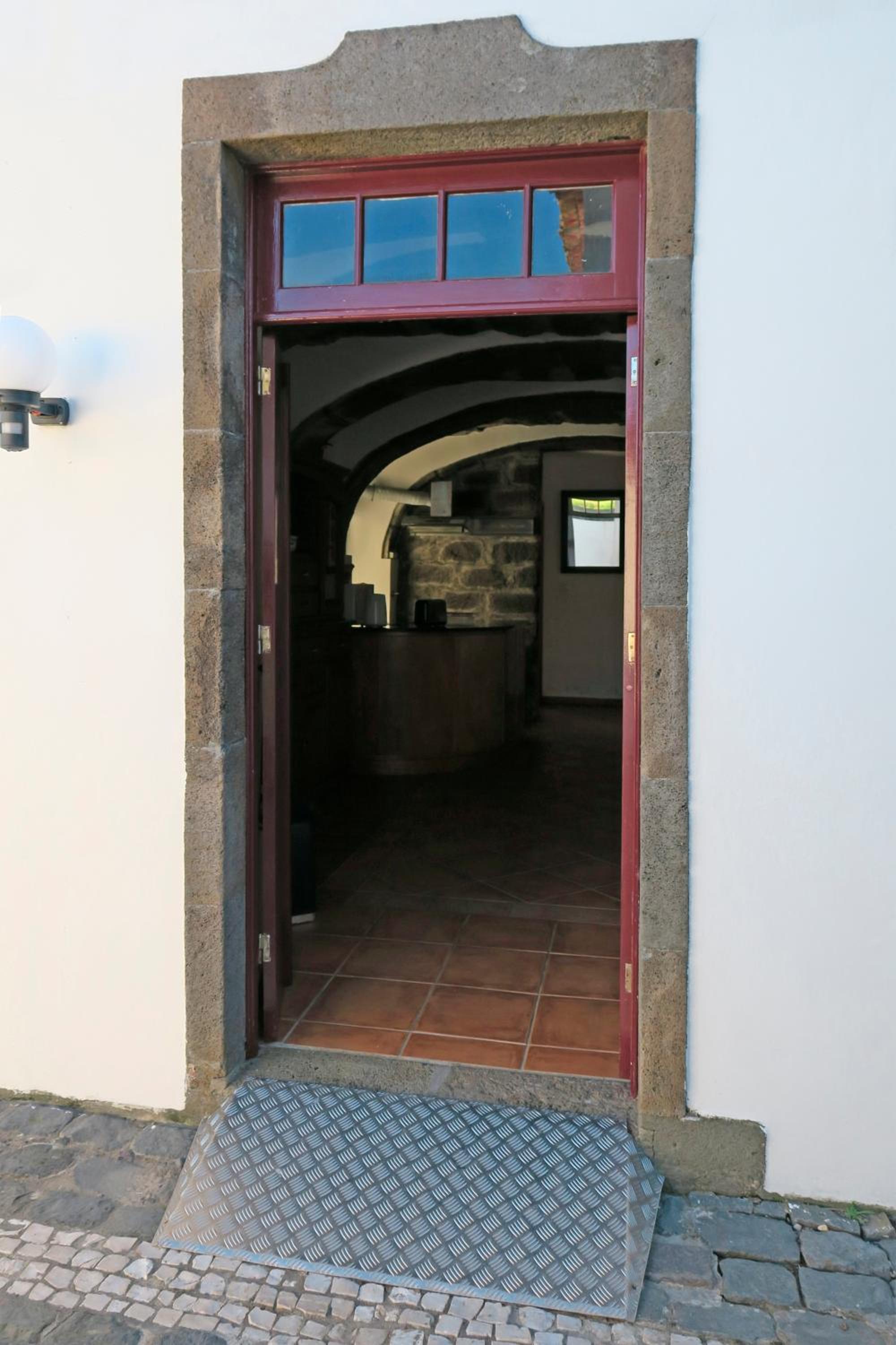 Double Room - Photo 6