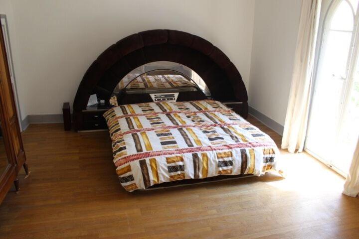 Two-Bedroom House photo 3