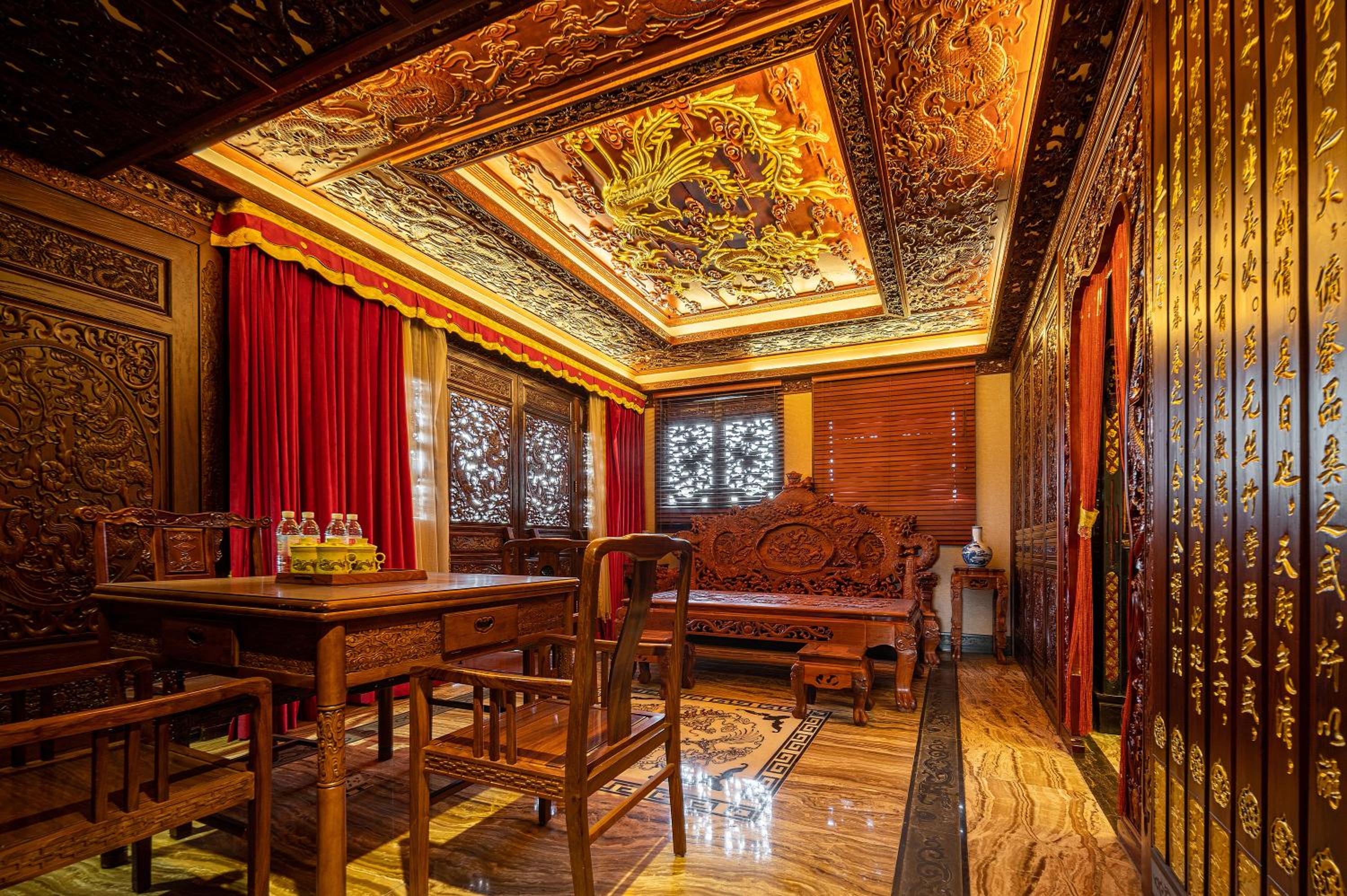 Suite with Terrace photo 2