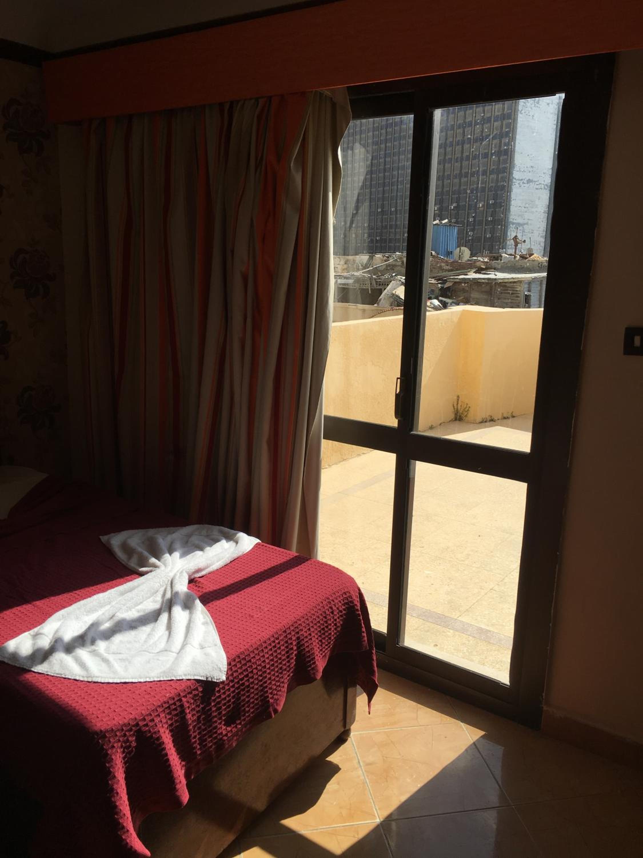 Deluxe Twin Room with Sea View - Photo 17