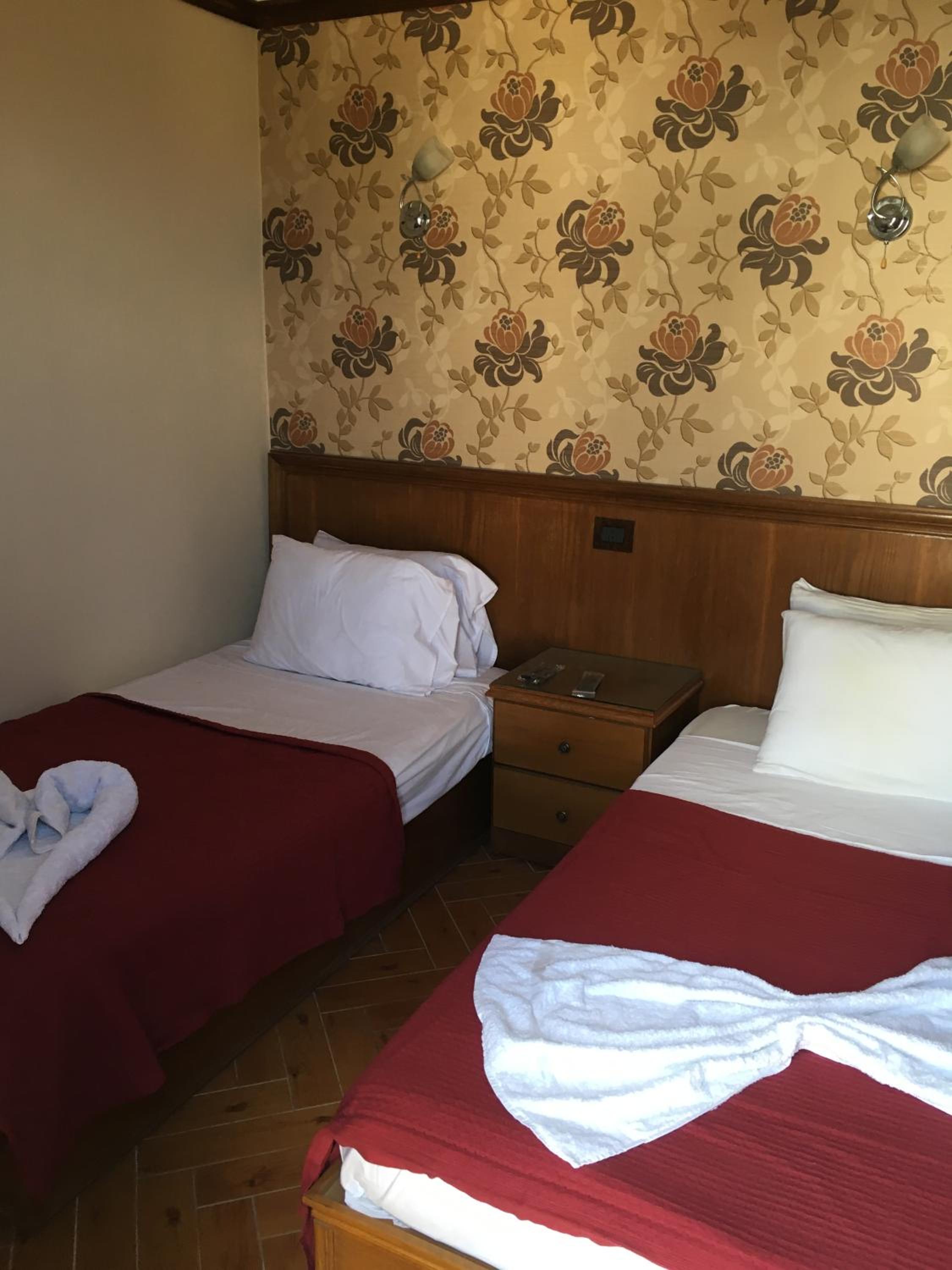 Deluxe Twin Room with Sea View - Photo 30