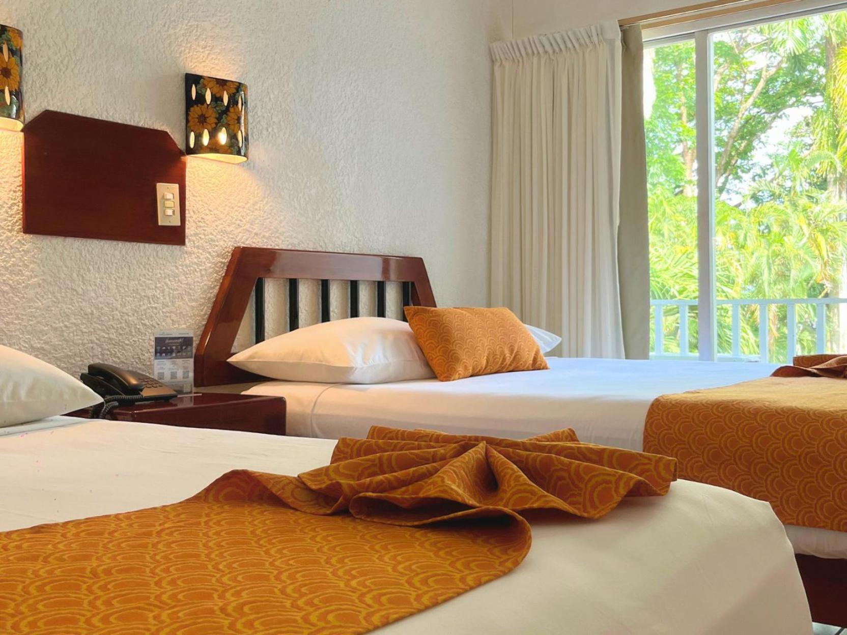 Standard Double Suite