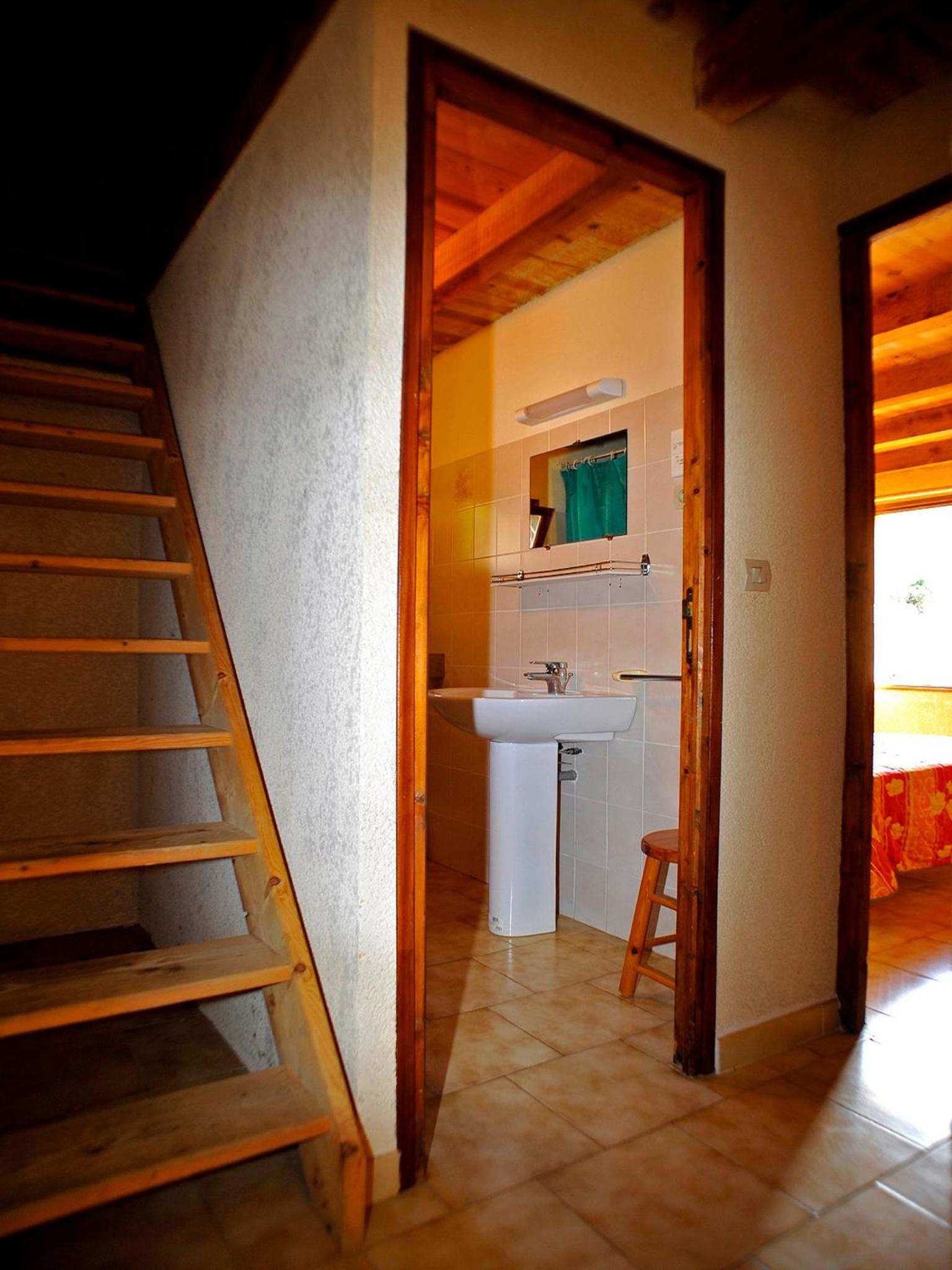 Two-Bedroom Apartment (6 Adults) photo 2