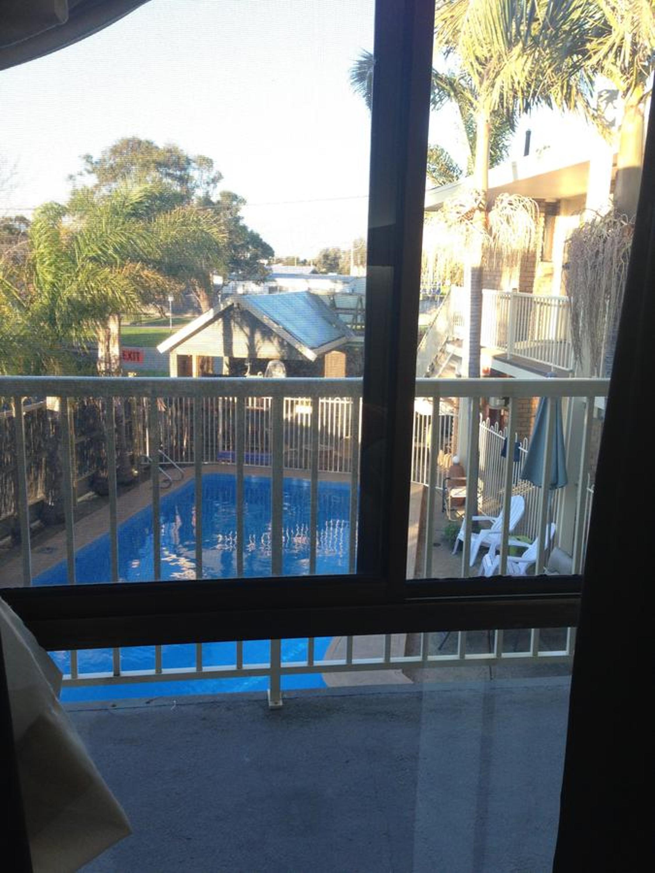 Double Room with Pool View photo 2