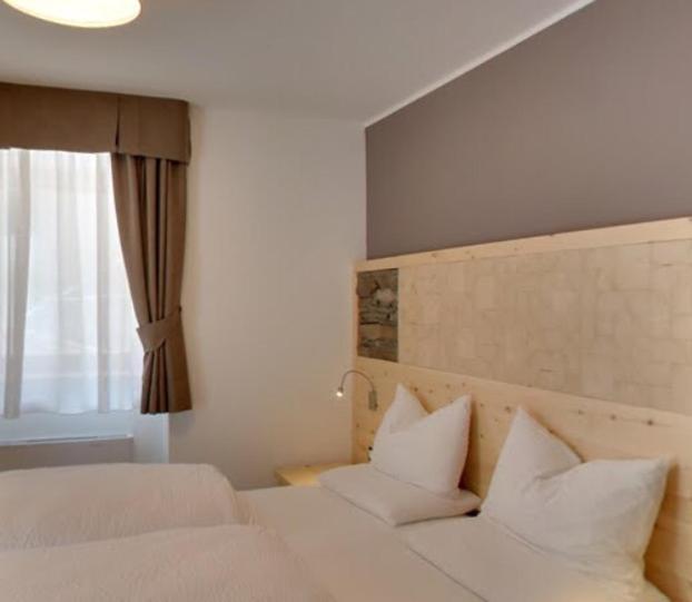 Double Room - Photo 9