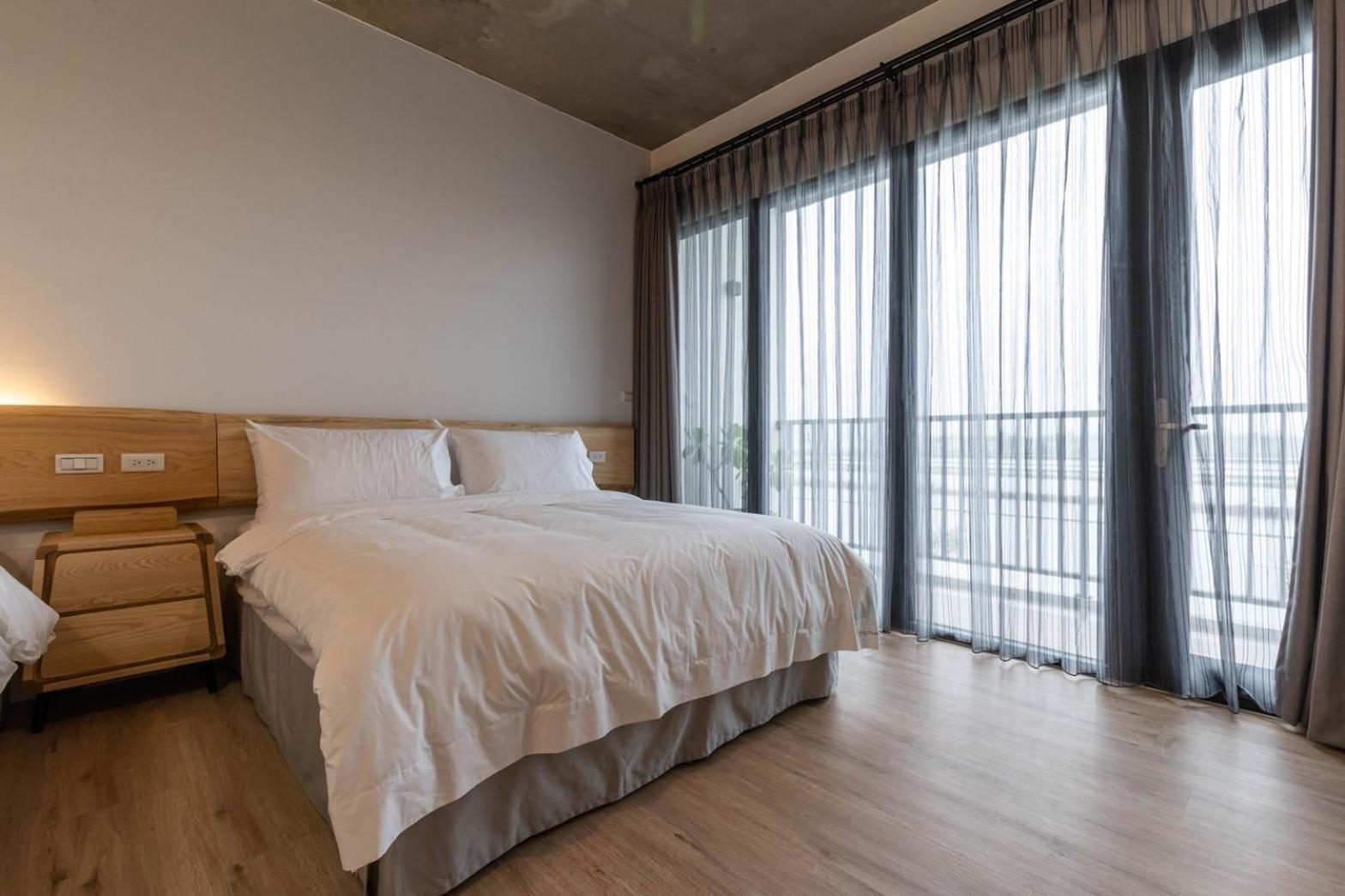 Quadruple Room with Balcony photo 3