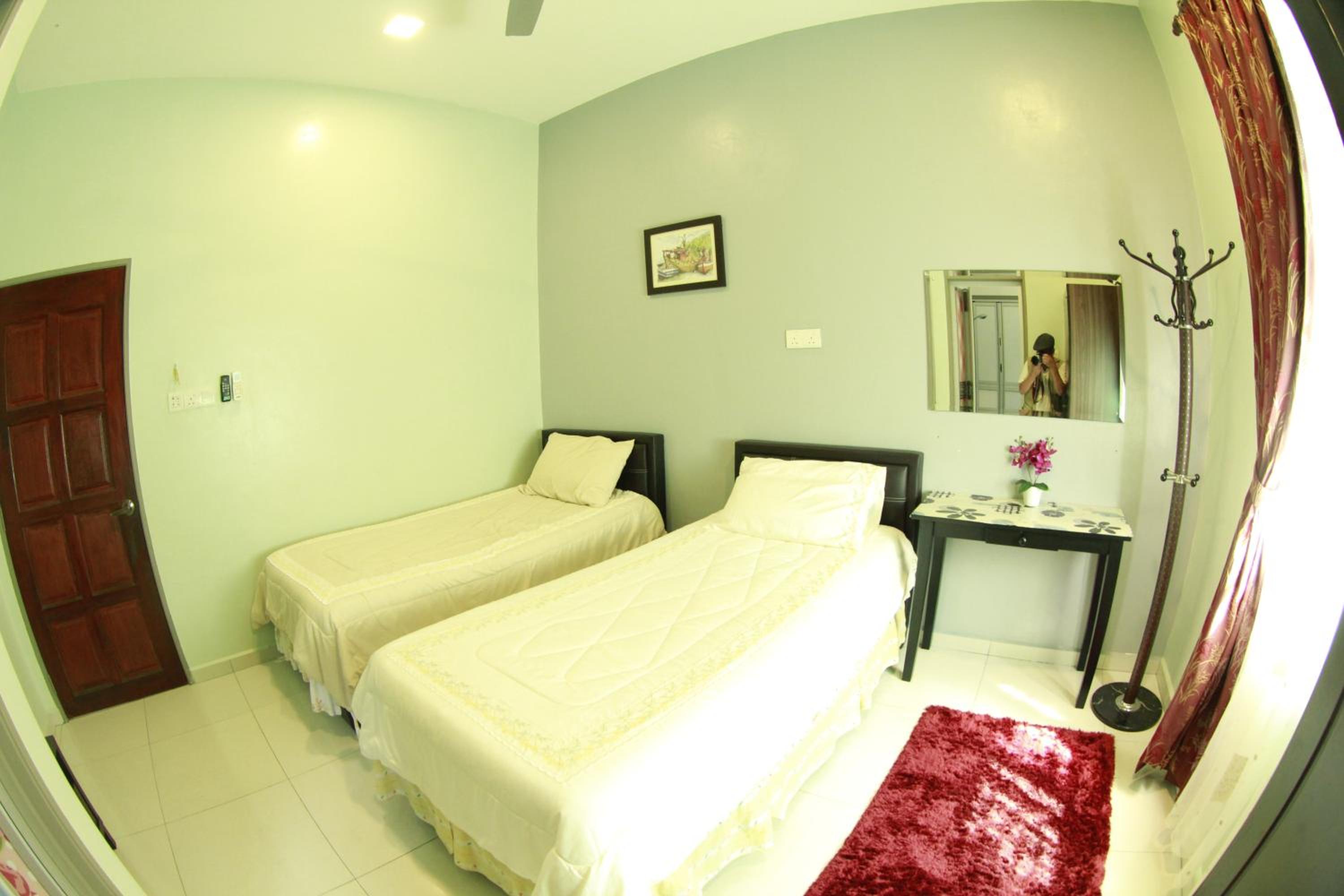 Deluxe Twin Room photo 3
