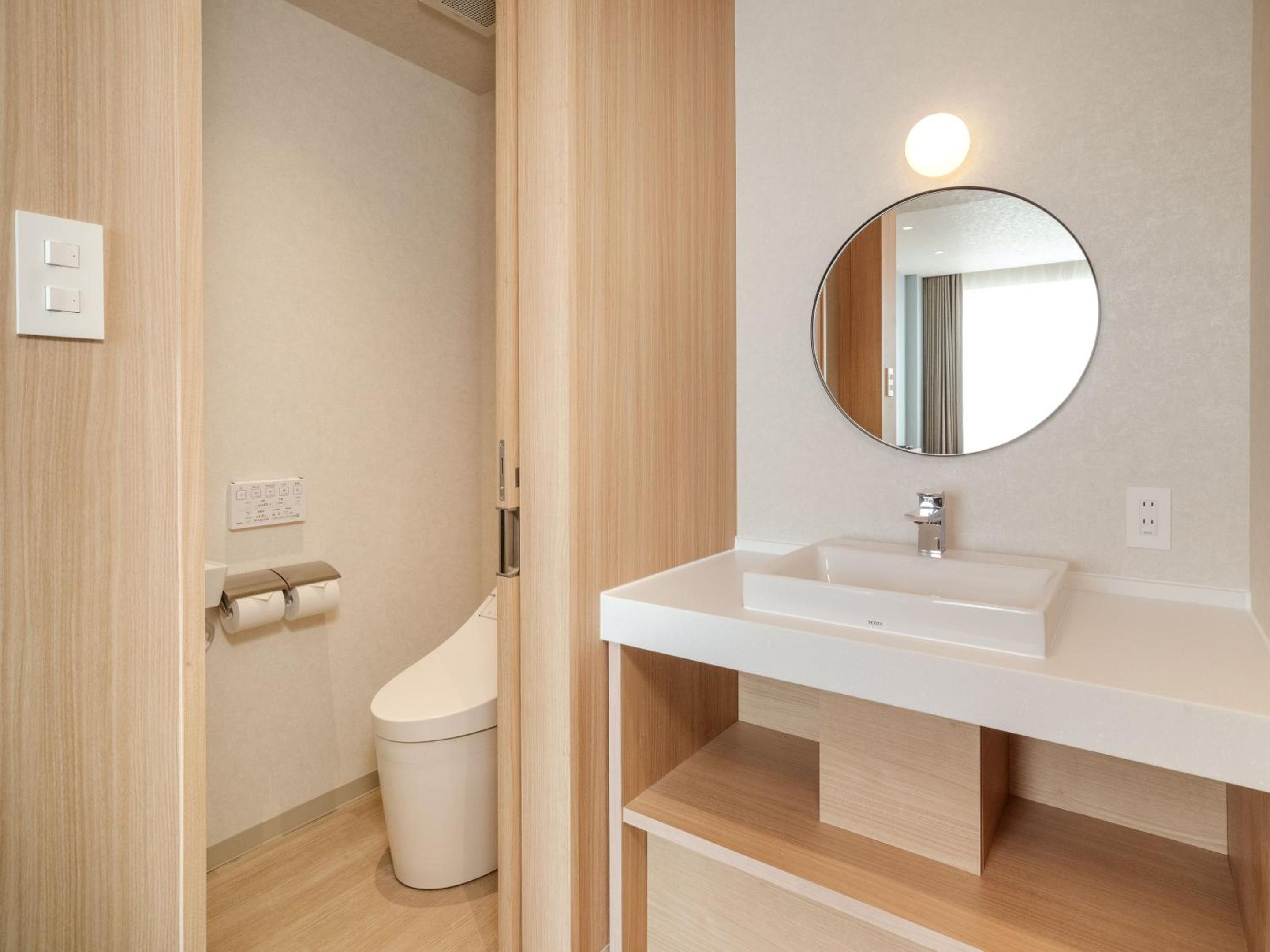 Superior Double Room with Sea View - Nonsmoking