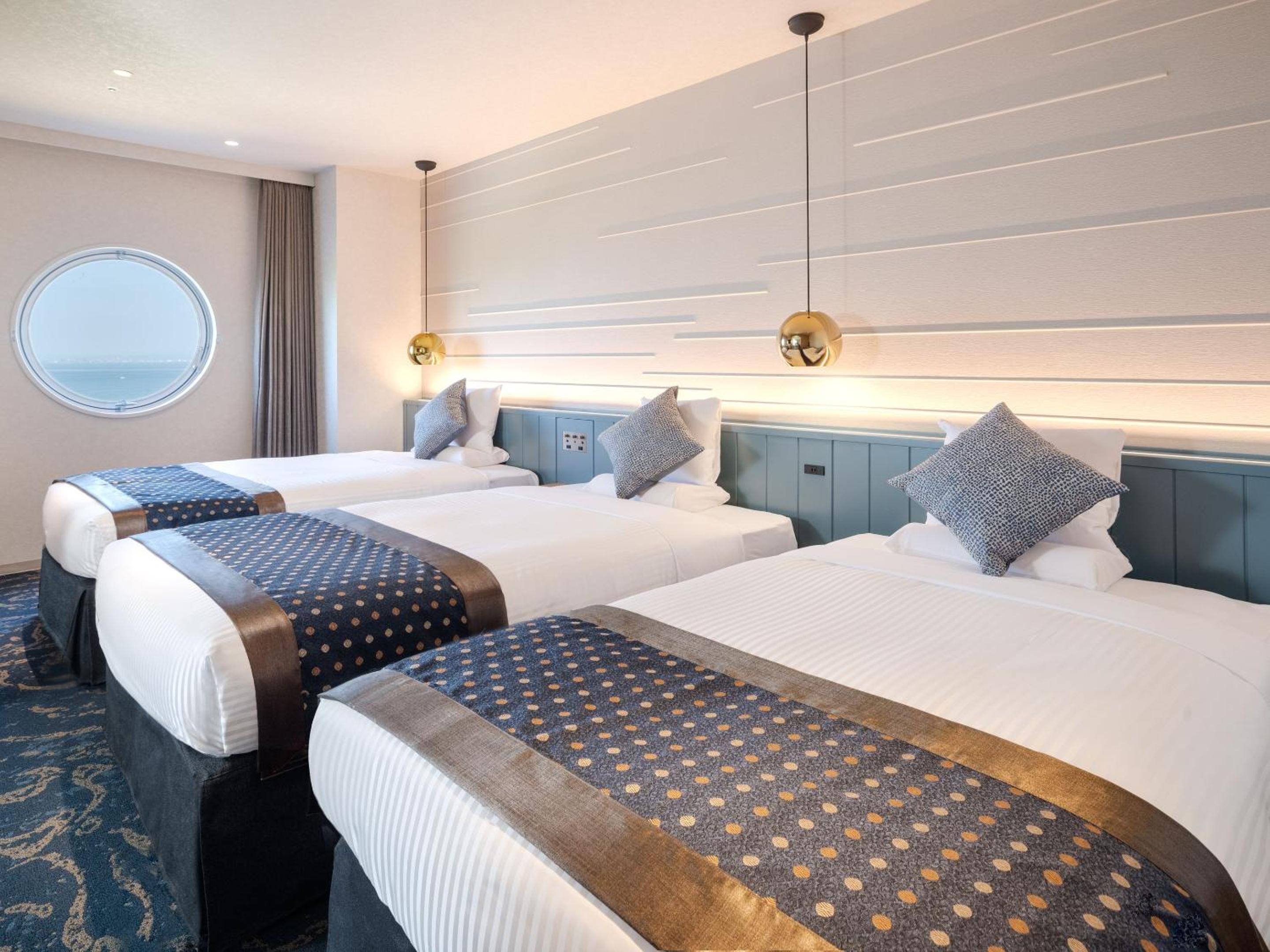 Superior Room with Sea View and Private Bathroom - Non-Smoking