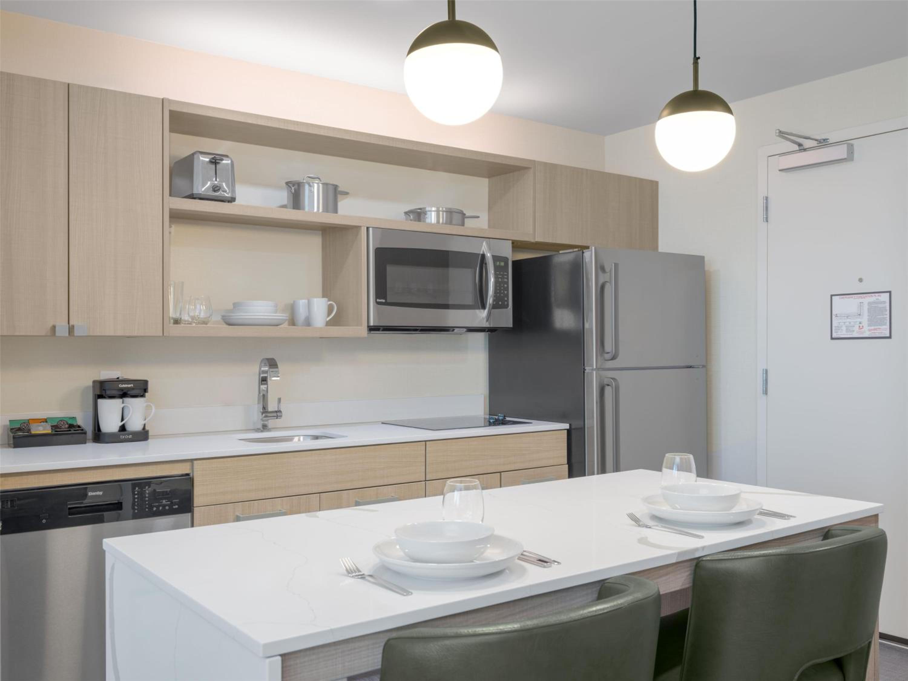 King Studio Suite - Photo 5