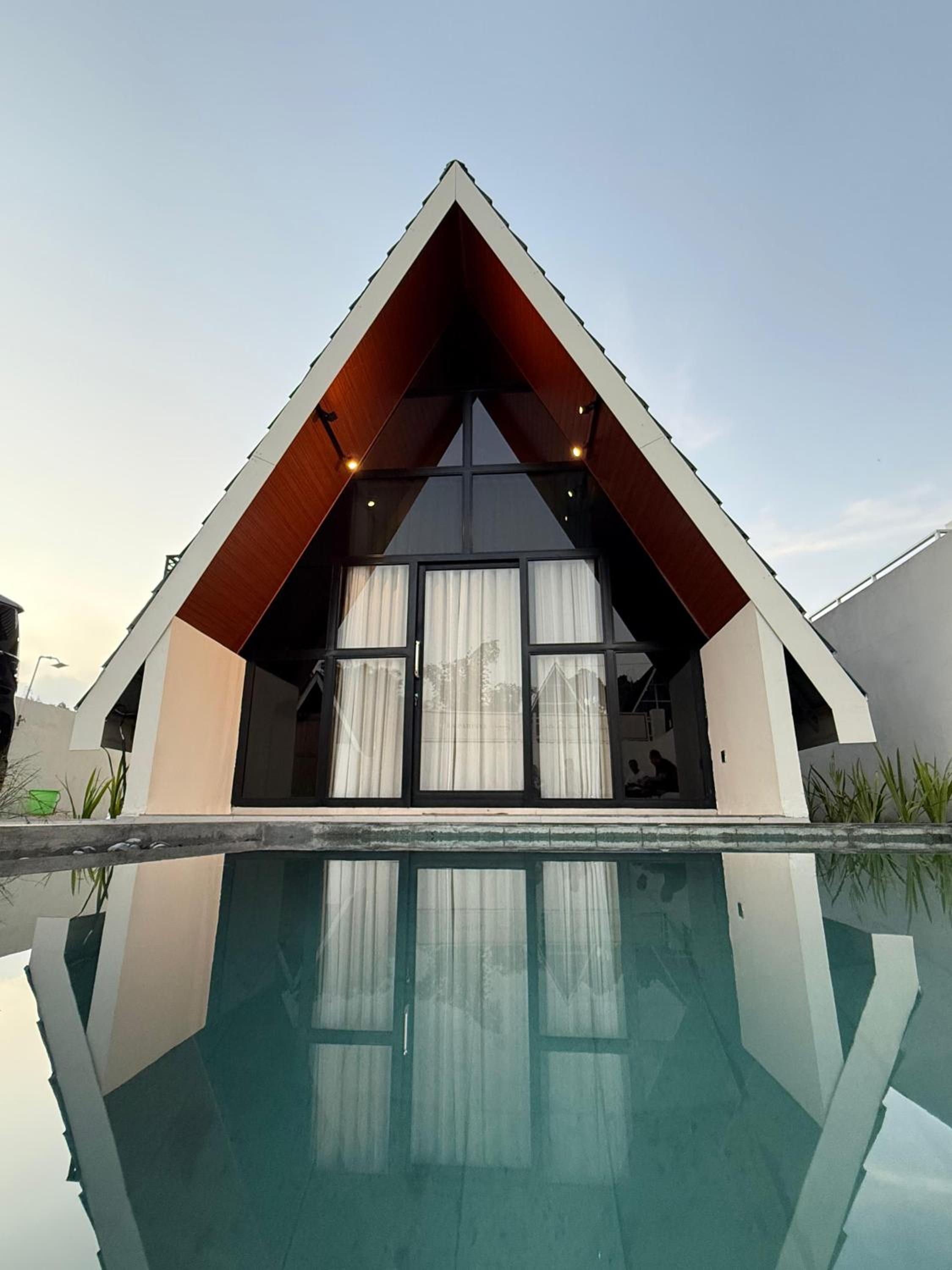 Villa with Private Pool photo 2