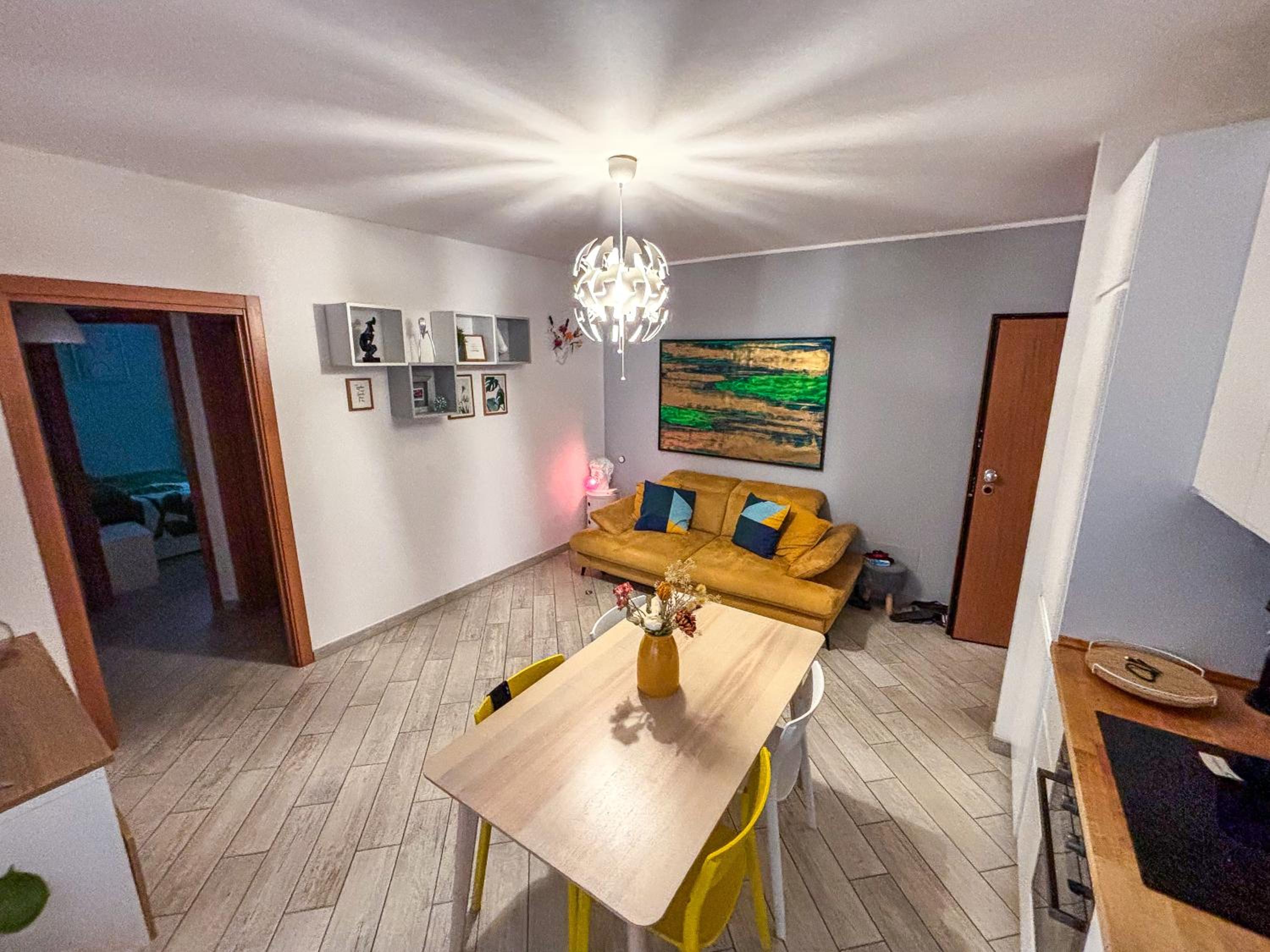 One-Bedroom Apartment