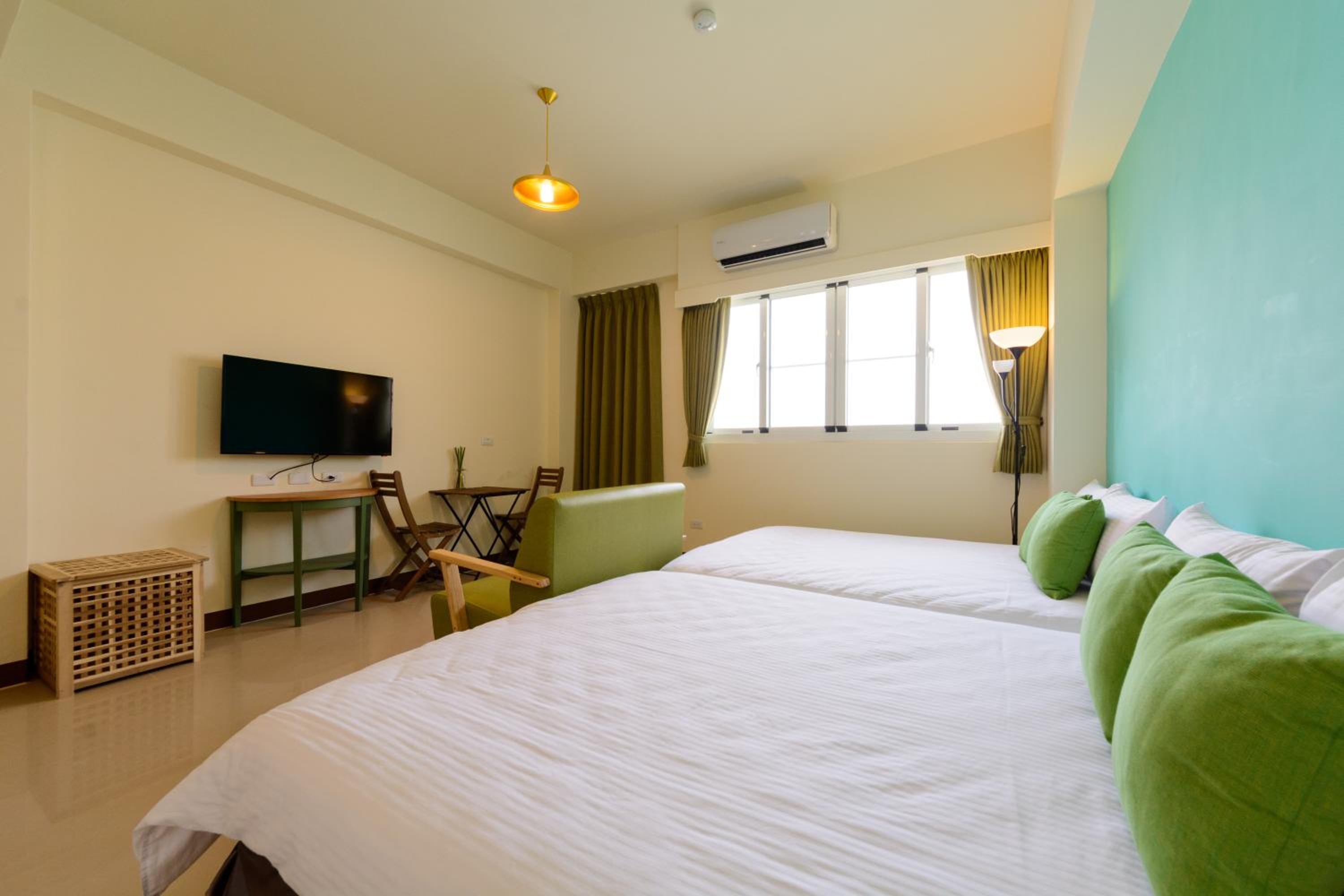 Standard Quadruple Room photo 2
