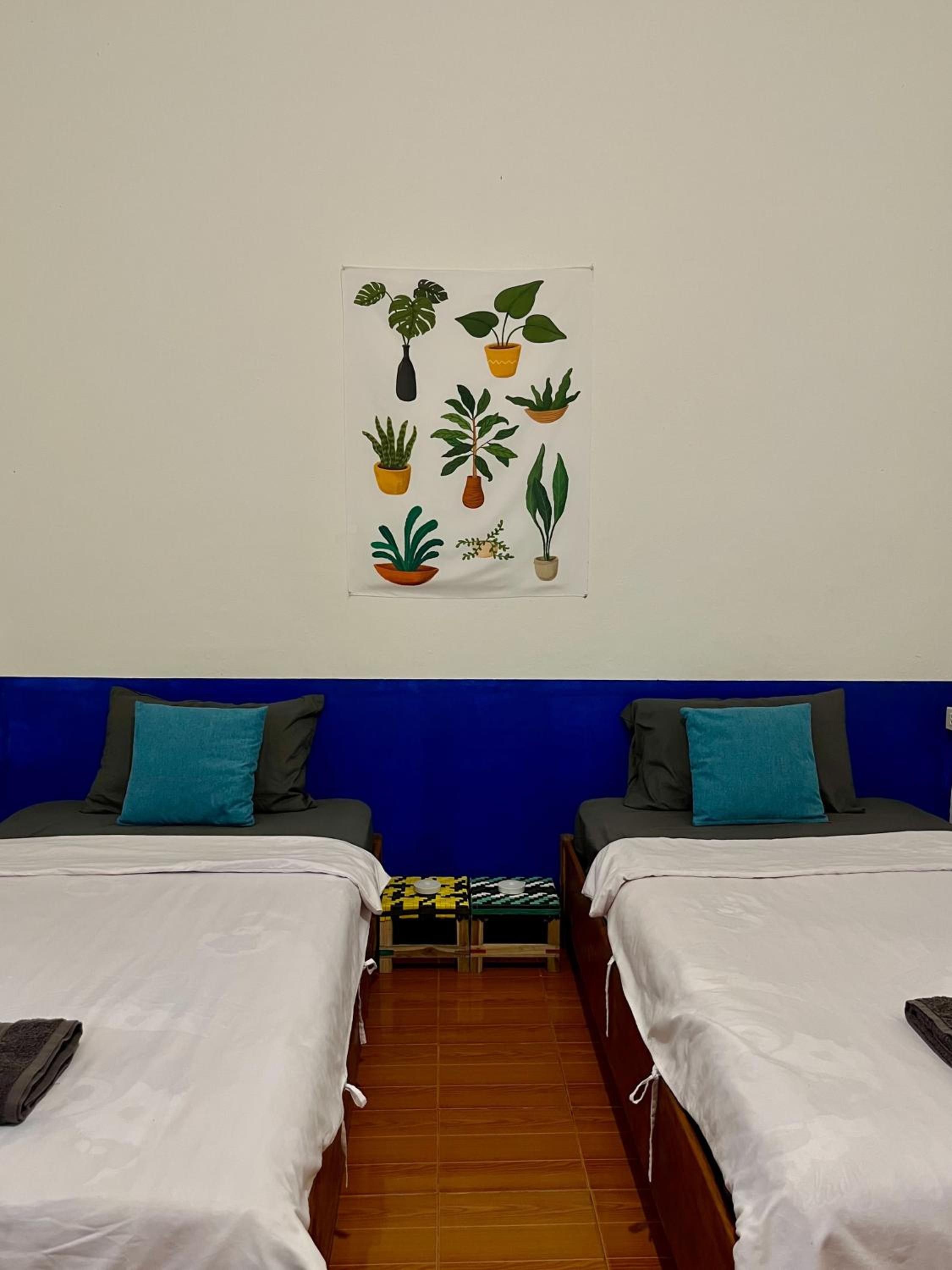 Budget Double Room photo 3