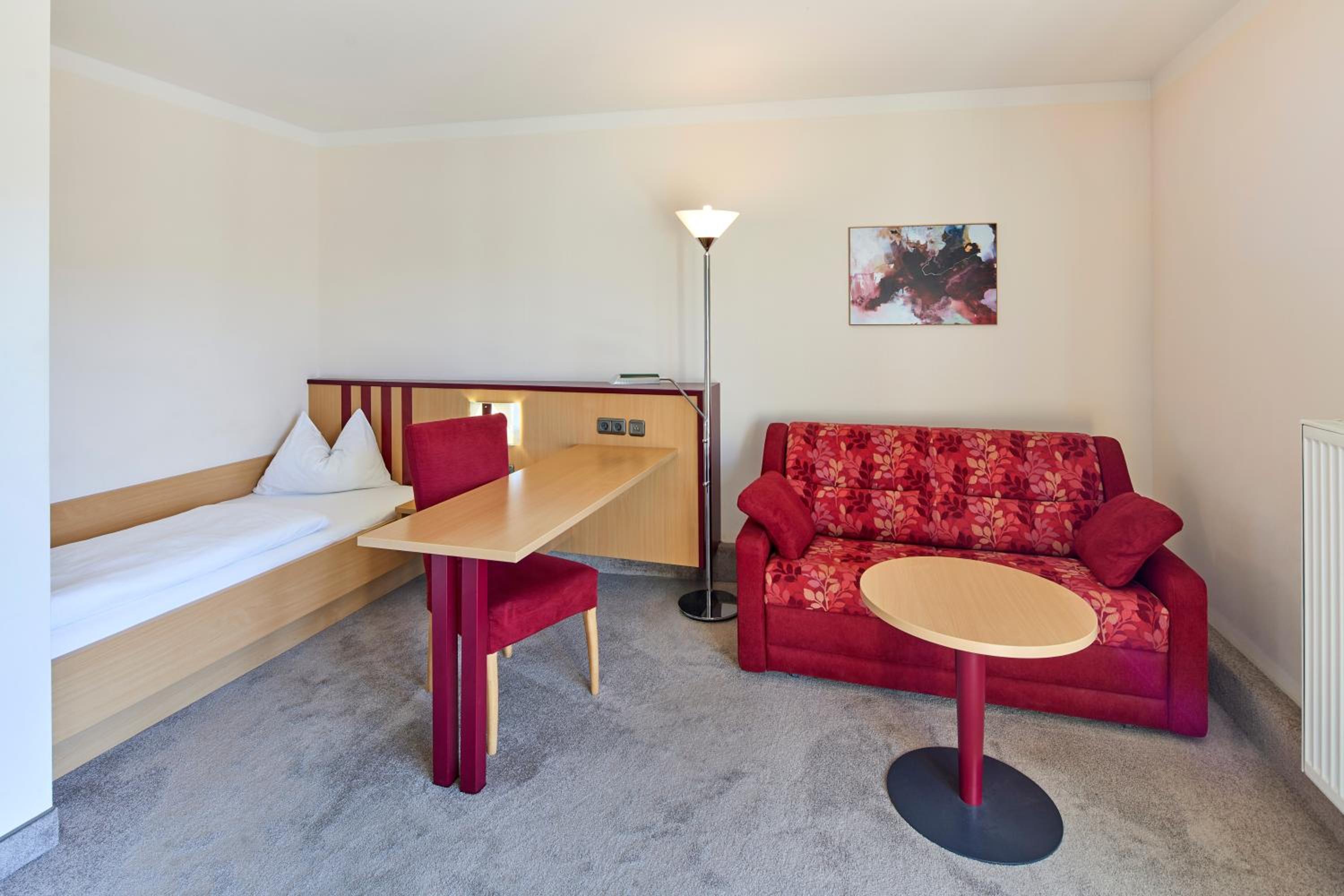 Apartment photo 3