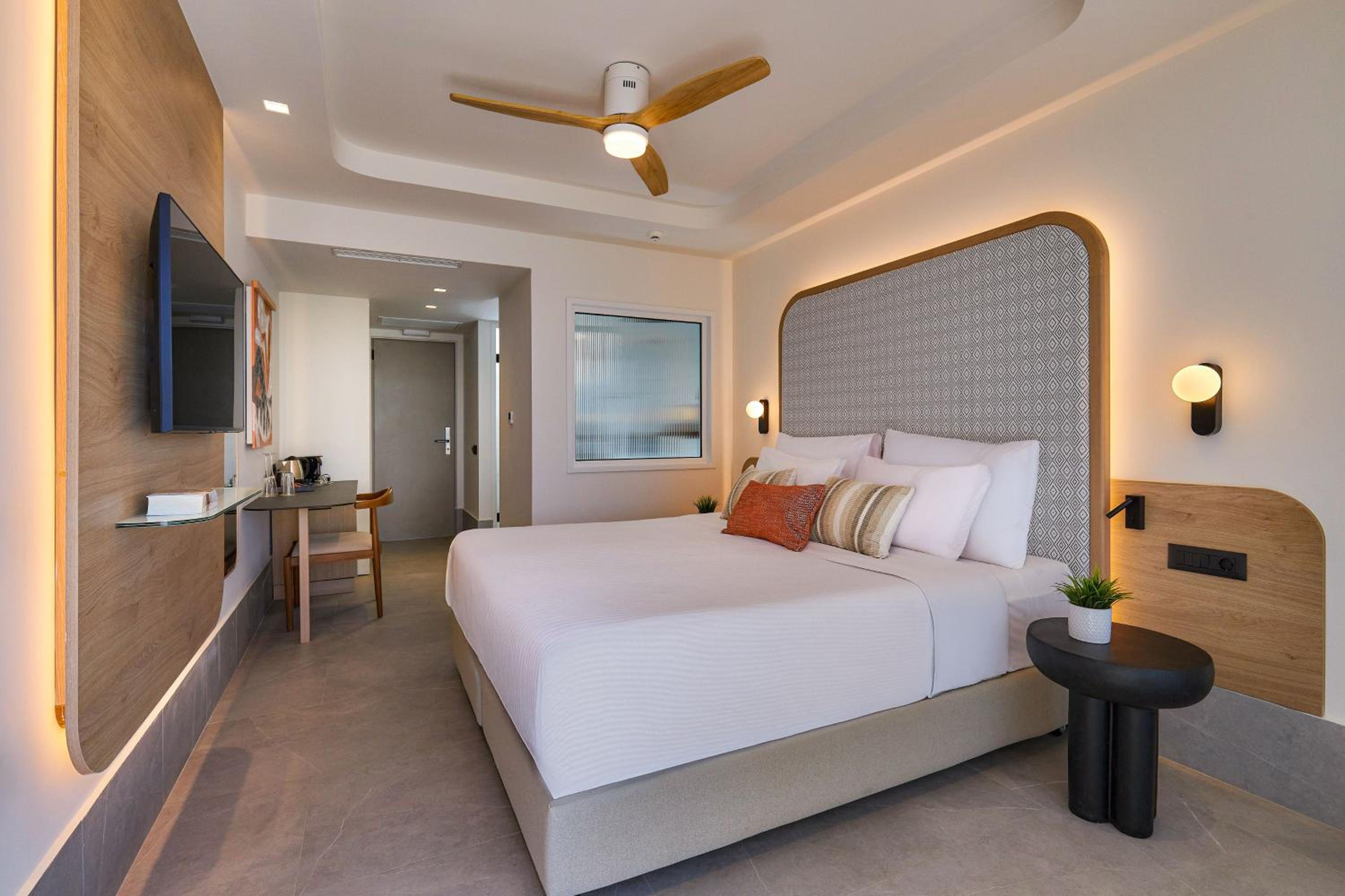 Double Room with Sea View photo 2