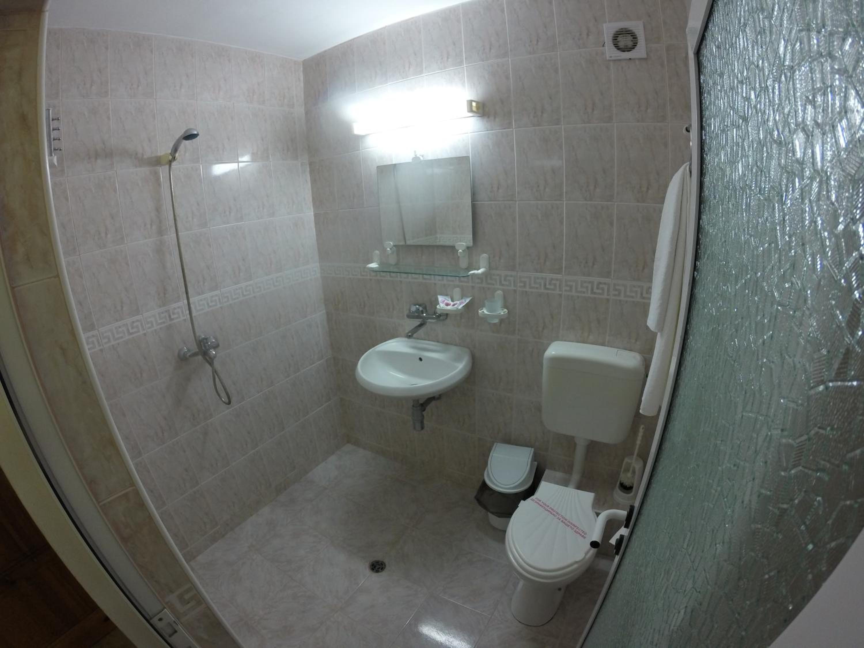 Double or Twin Room with Balcony photo 3