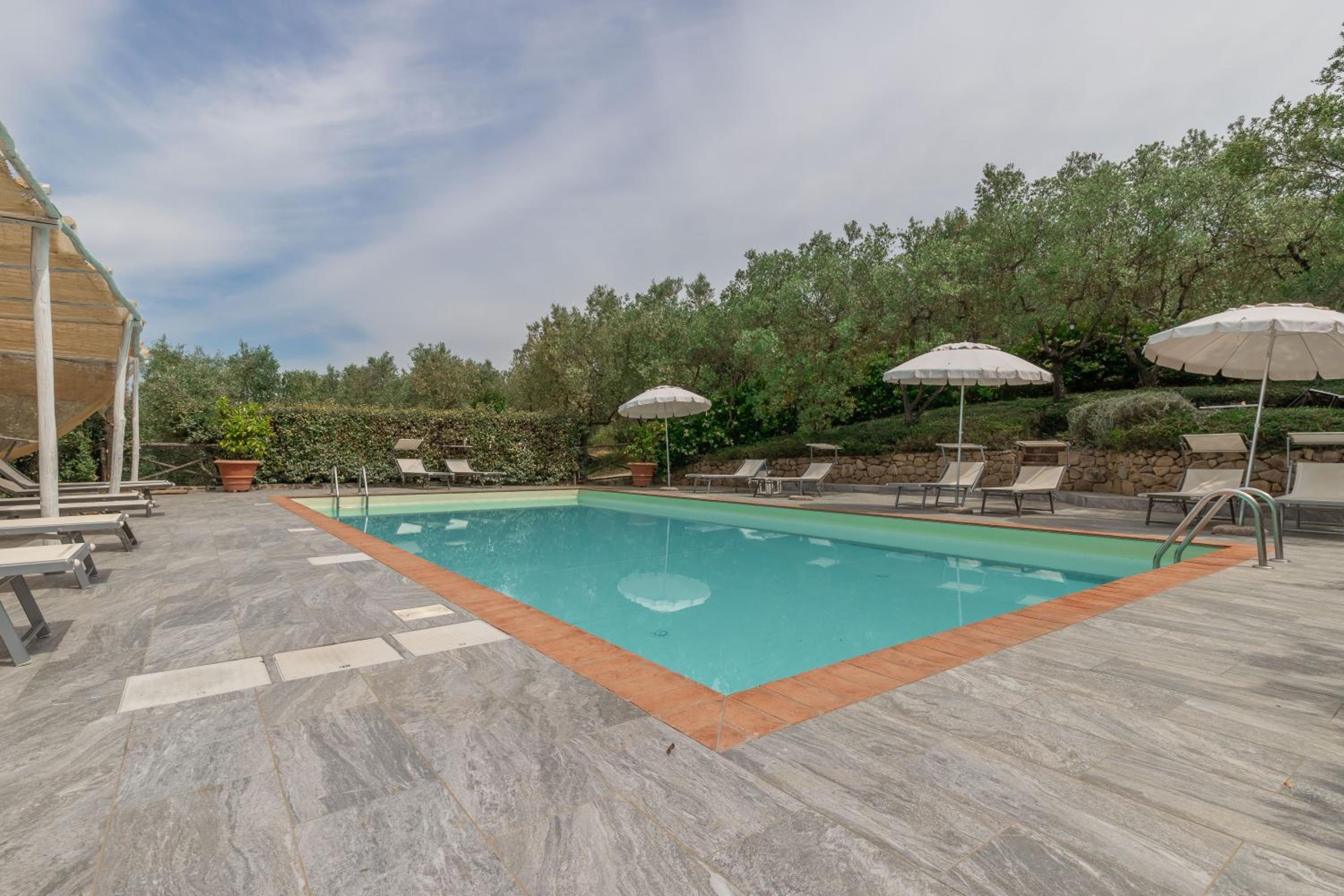 Superior Villa photo 3