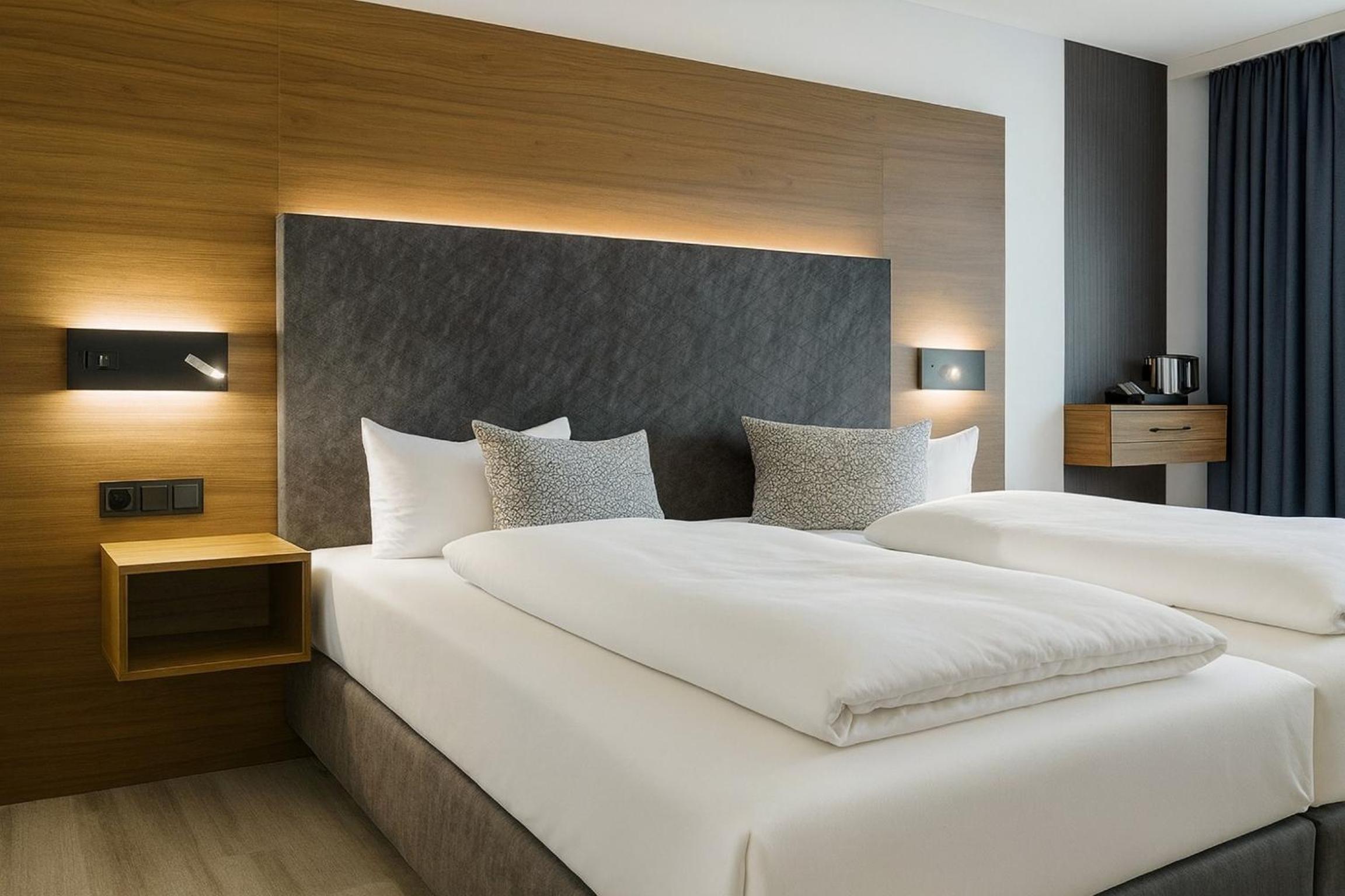 Premium Single Room photo 3