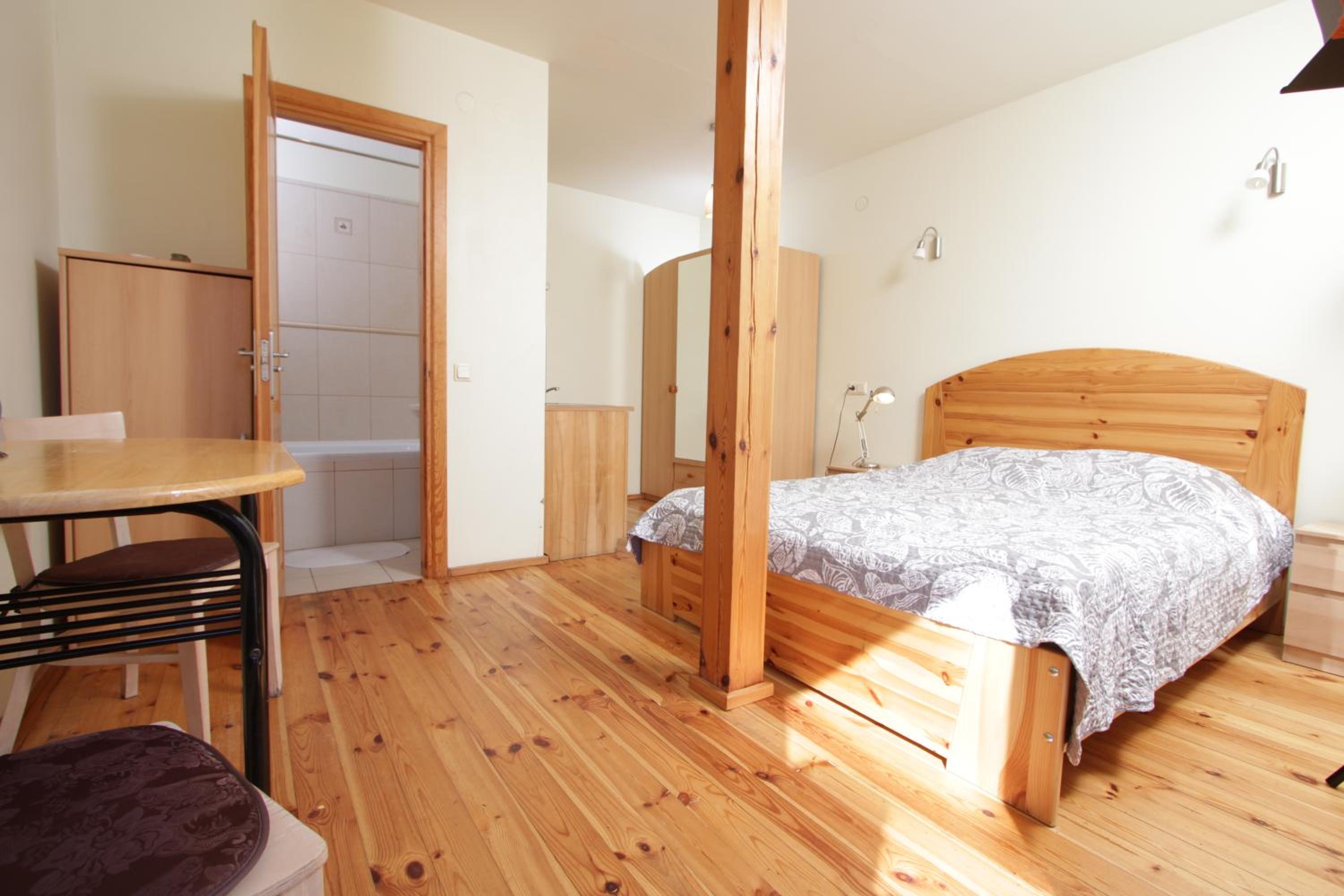 Double or Twin Room with Kitchenette photo 2