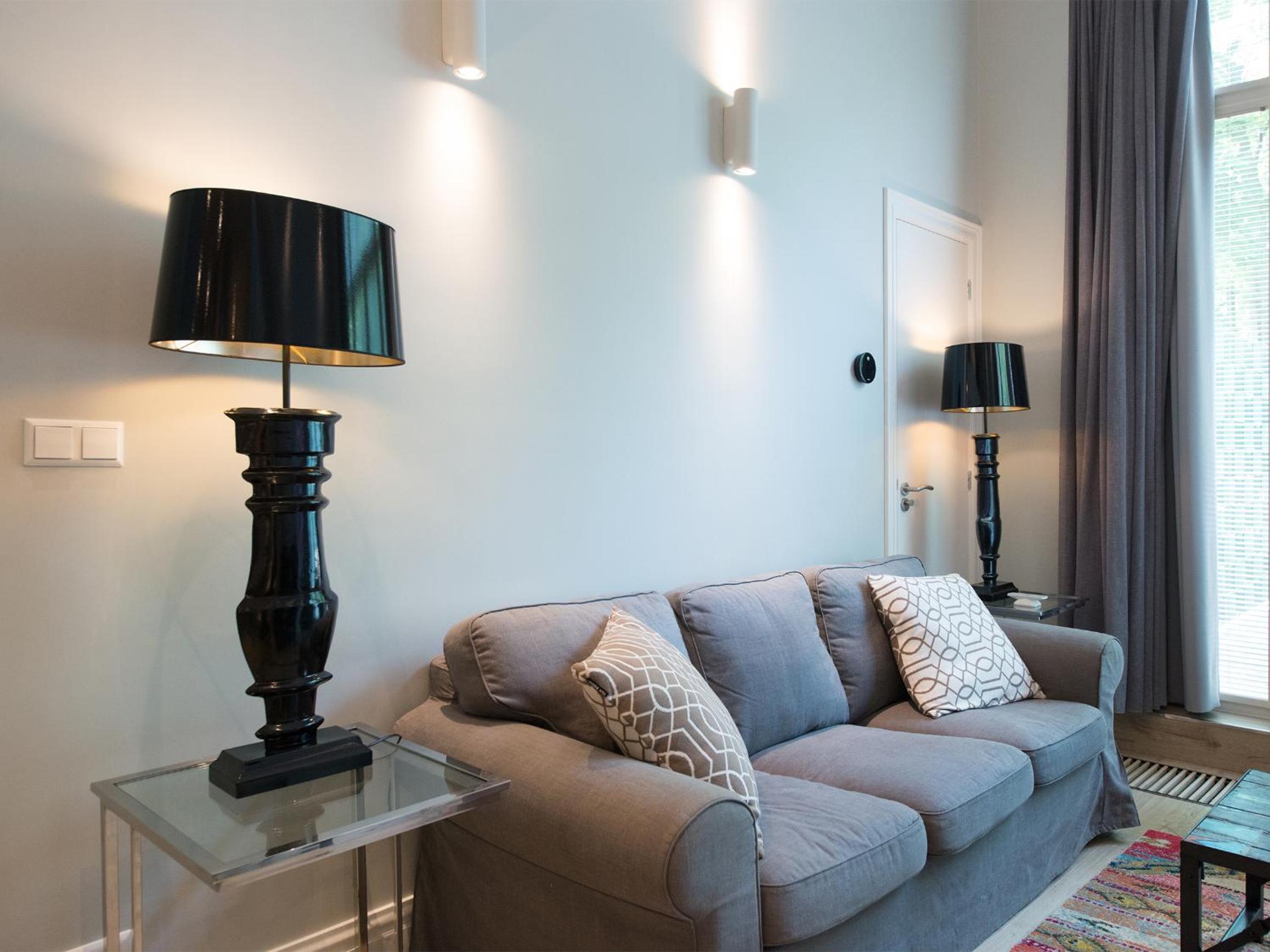 Apartment photo 2