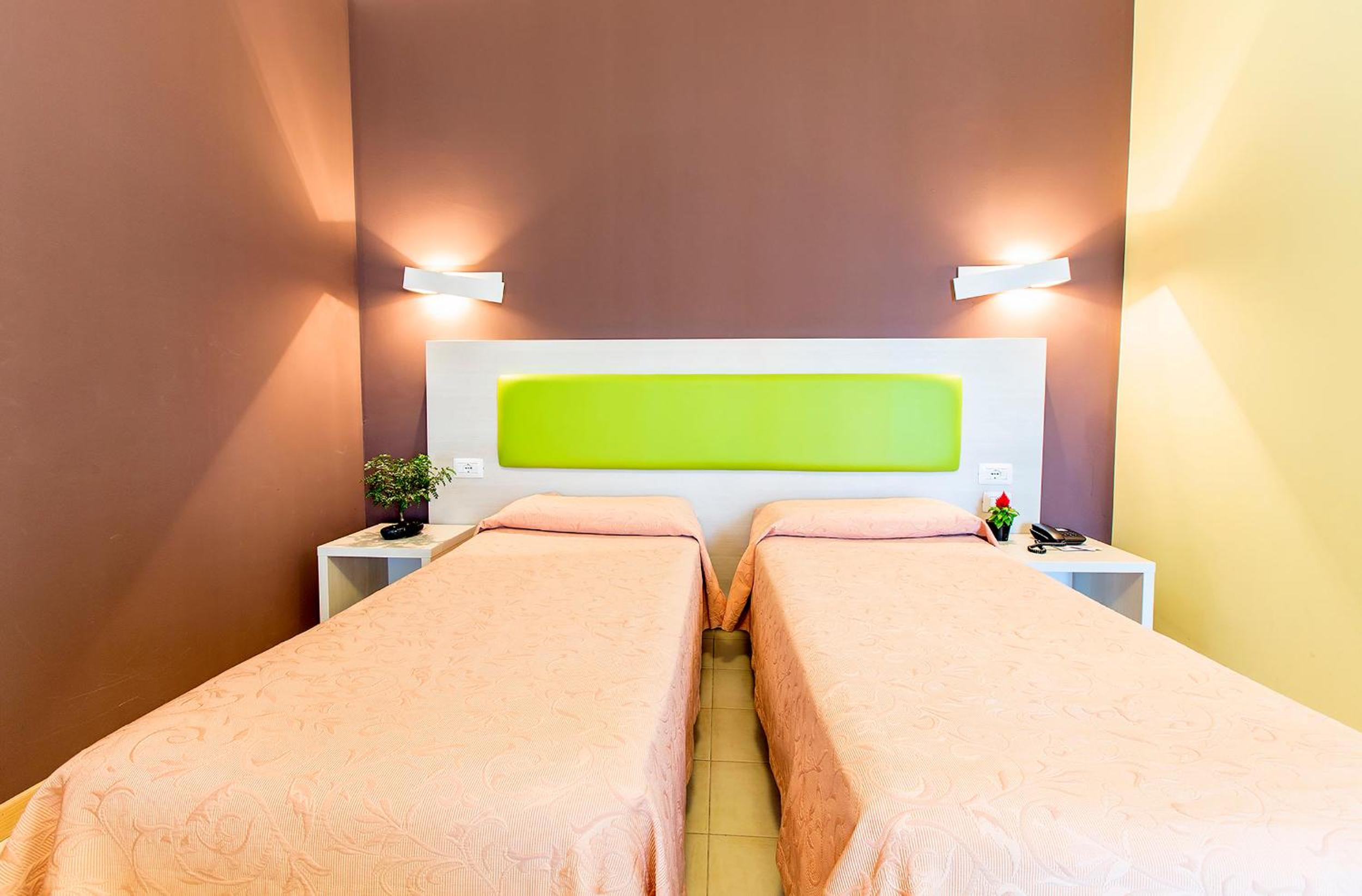 Superior Double or Twin Room - Photo 2