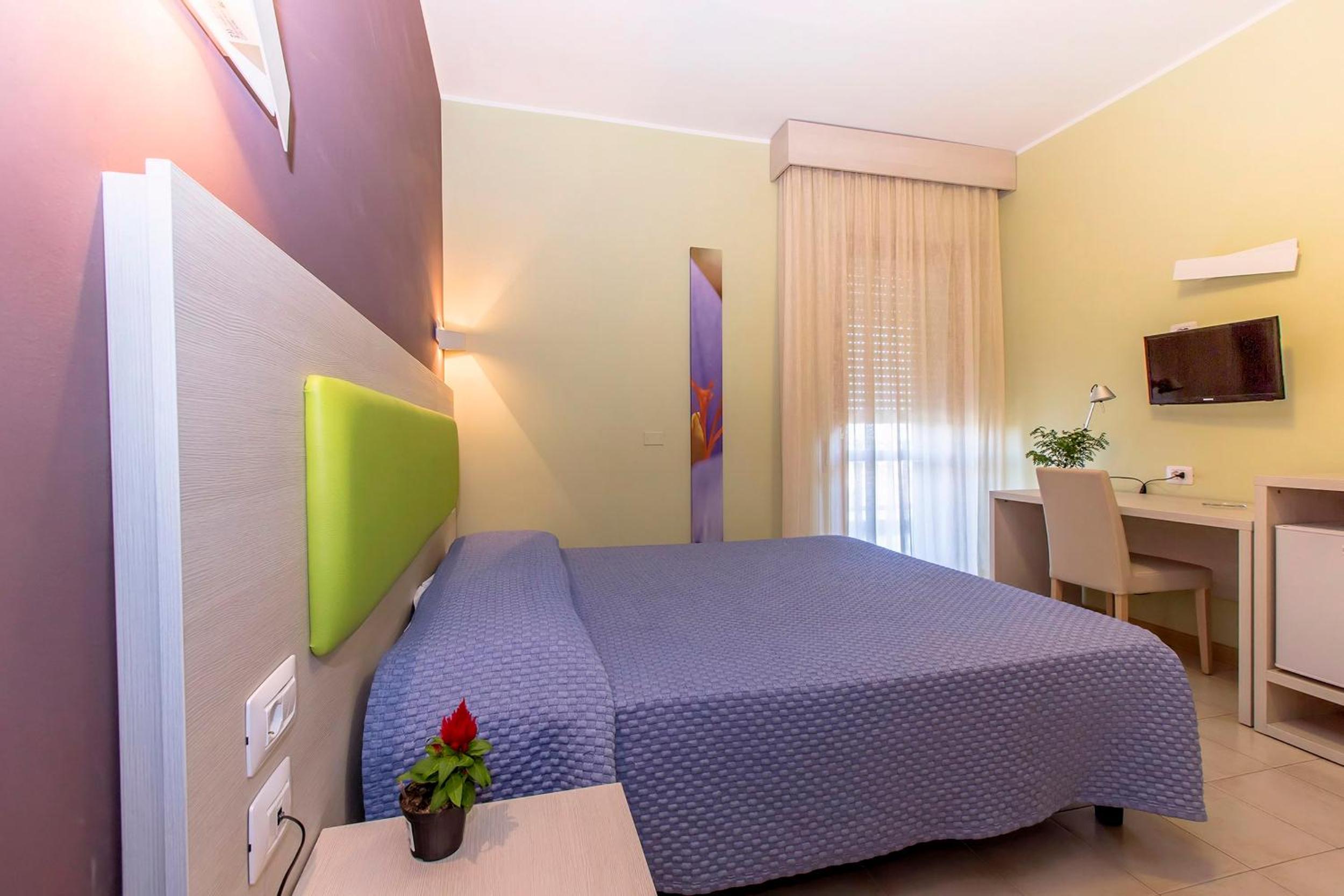Superior Double or Twin Room - Photo 3