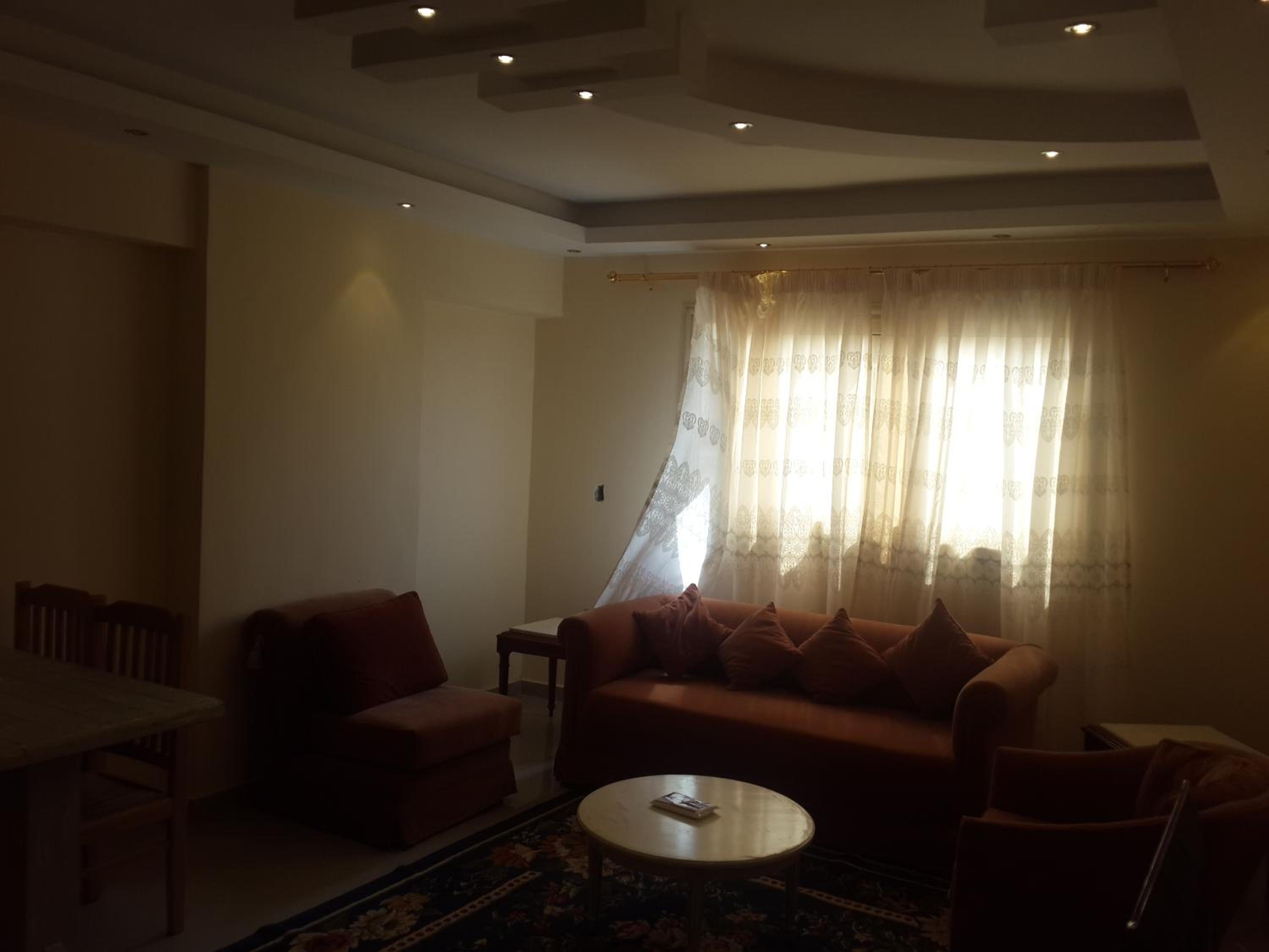Three-Bedroom Apartment - Families Only photo 3